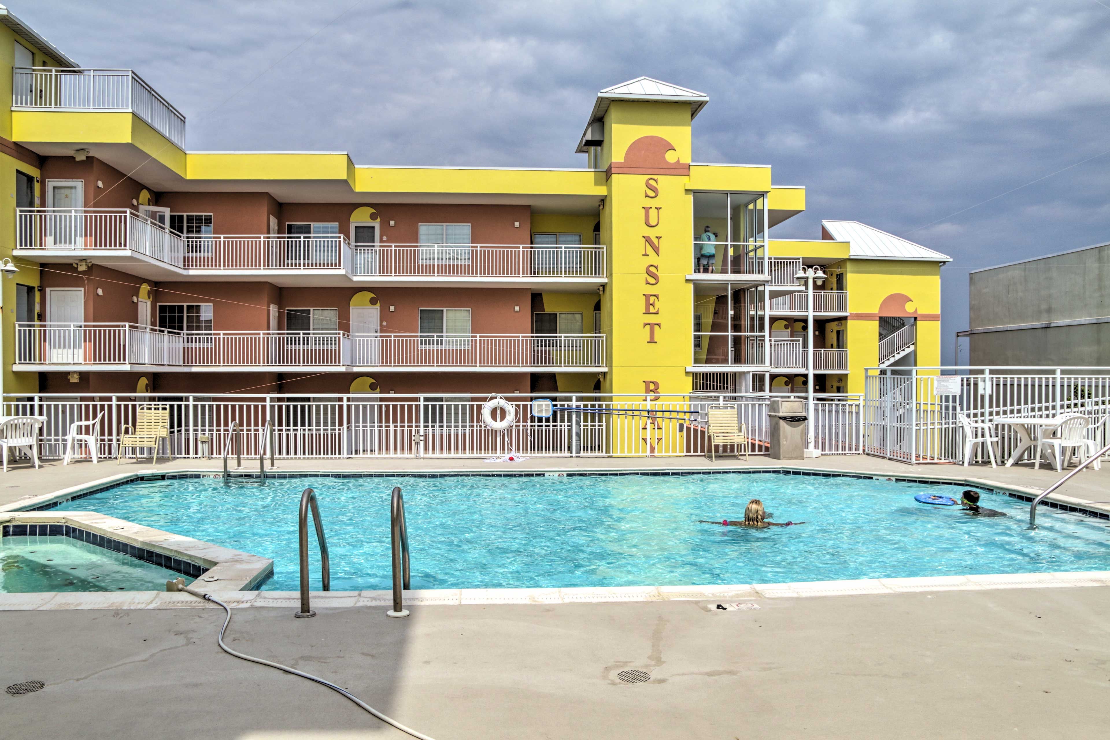 Sunset Bay | Community Amenities