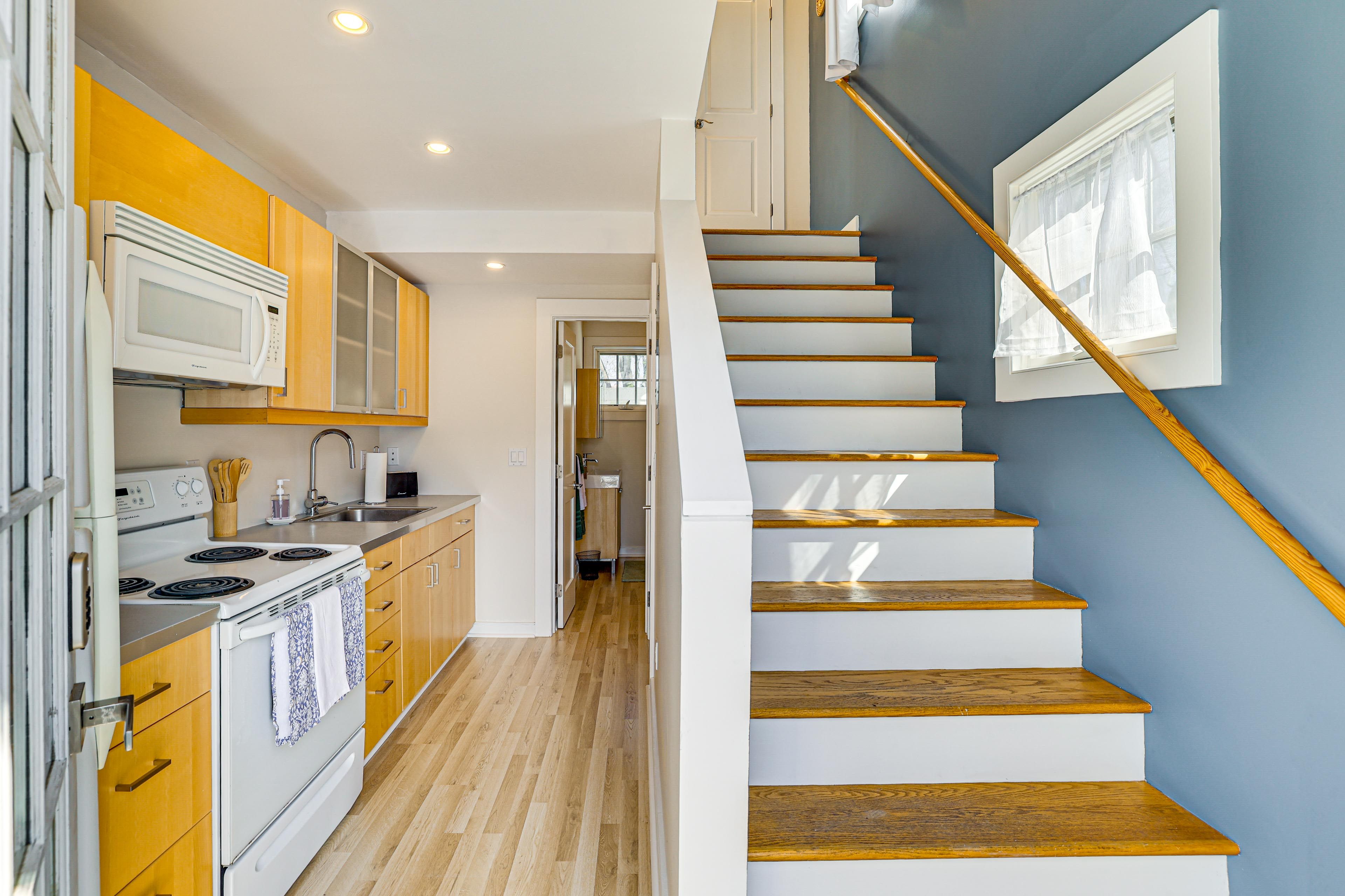 Kitchen/Full Bath | 1st Floor