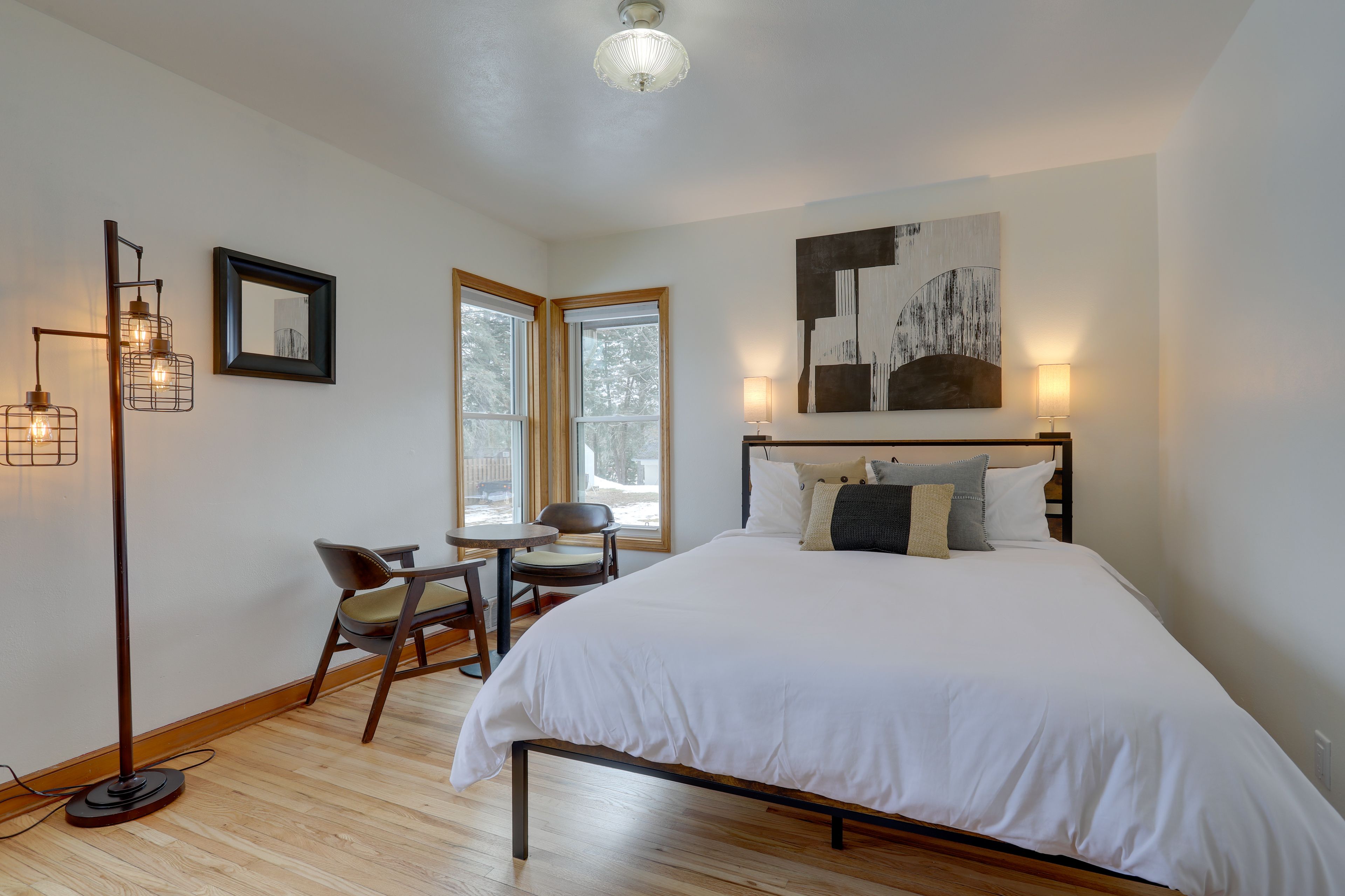 Bedroom 2 | Queen Bed | Upper Level