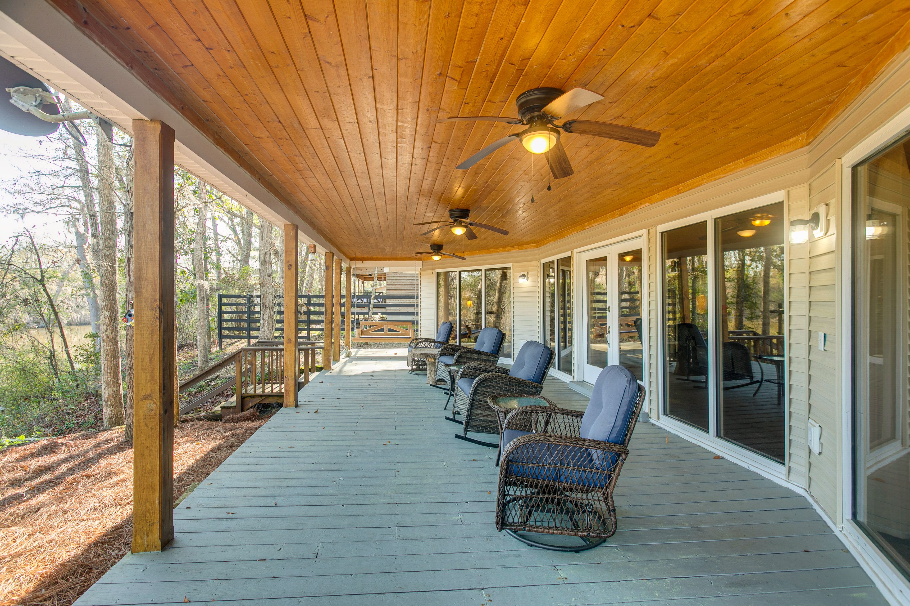Furnished Porch | River Views