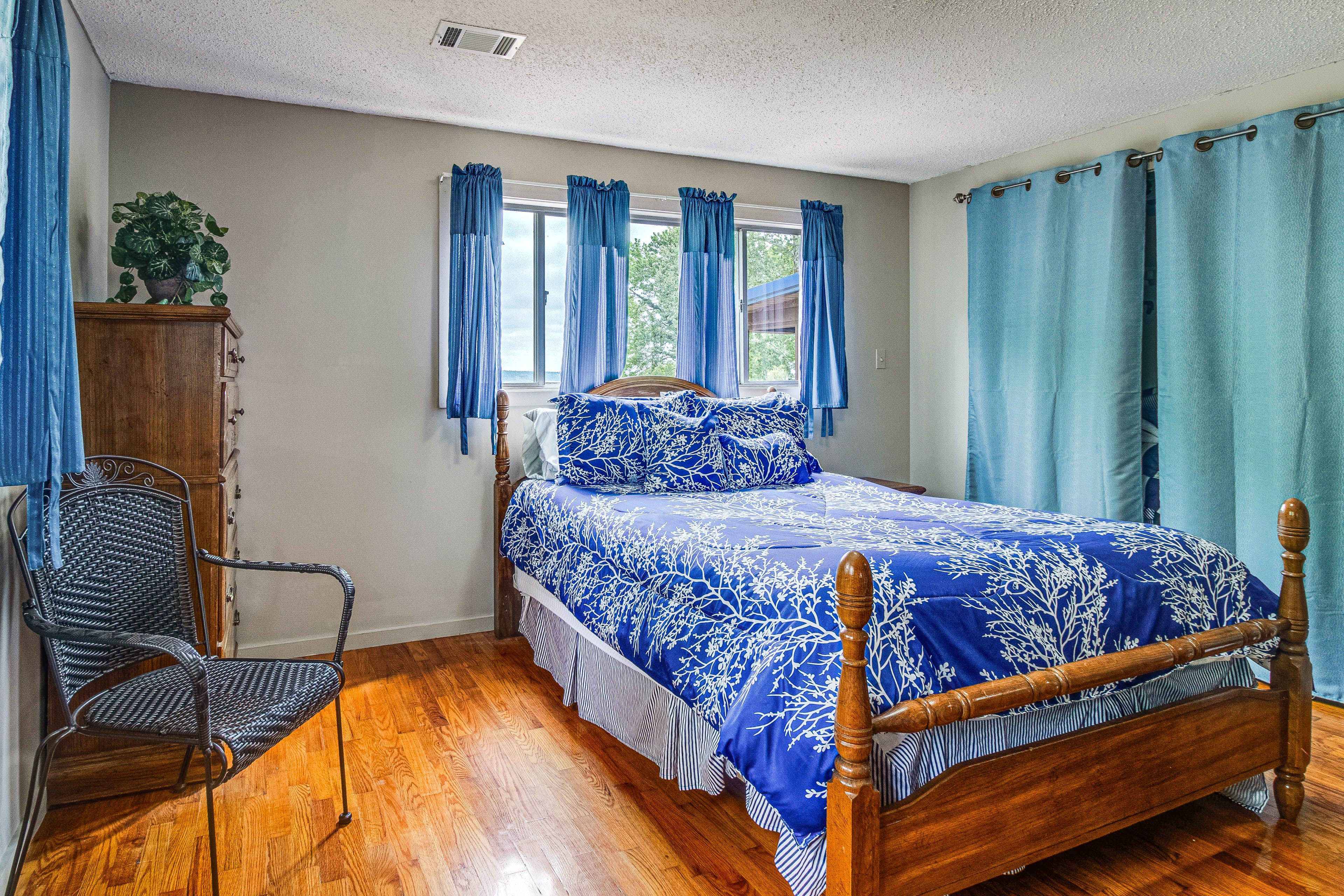 Bedroom 2 | Full Bed