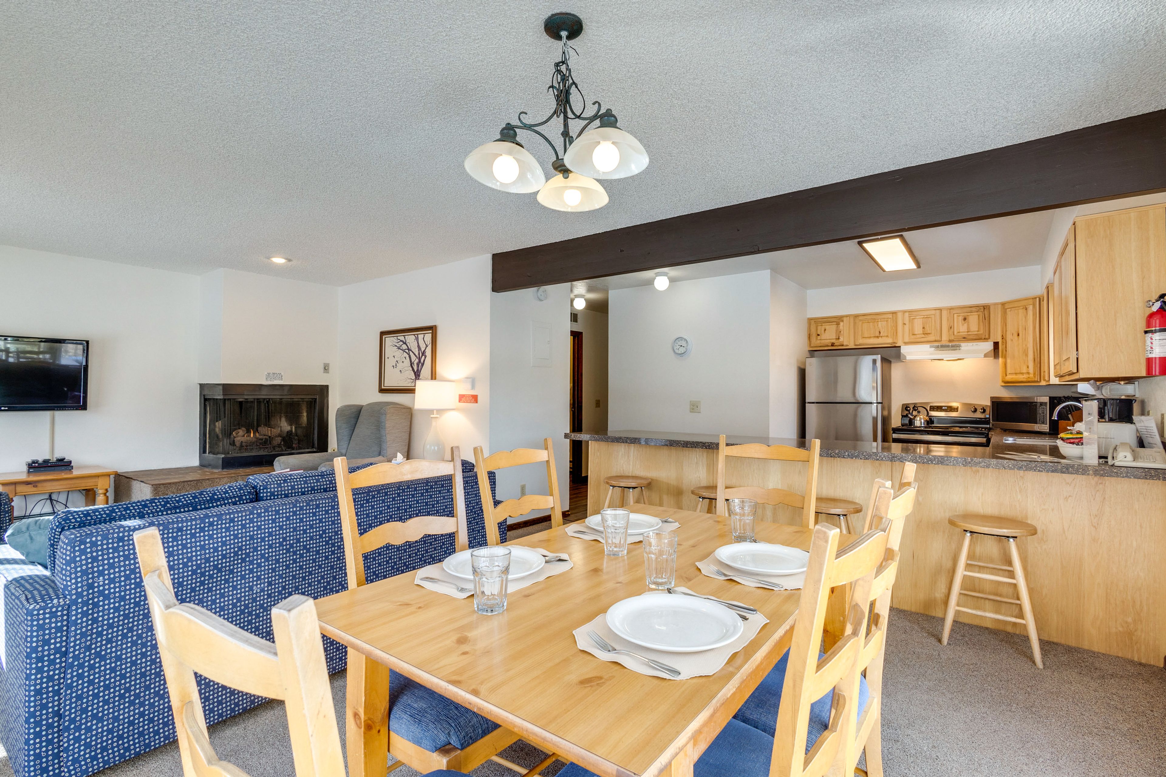 Dining Table | 1st Floor