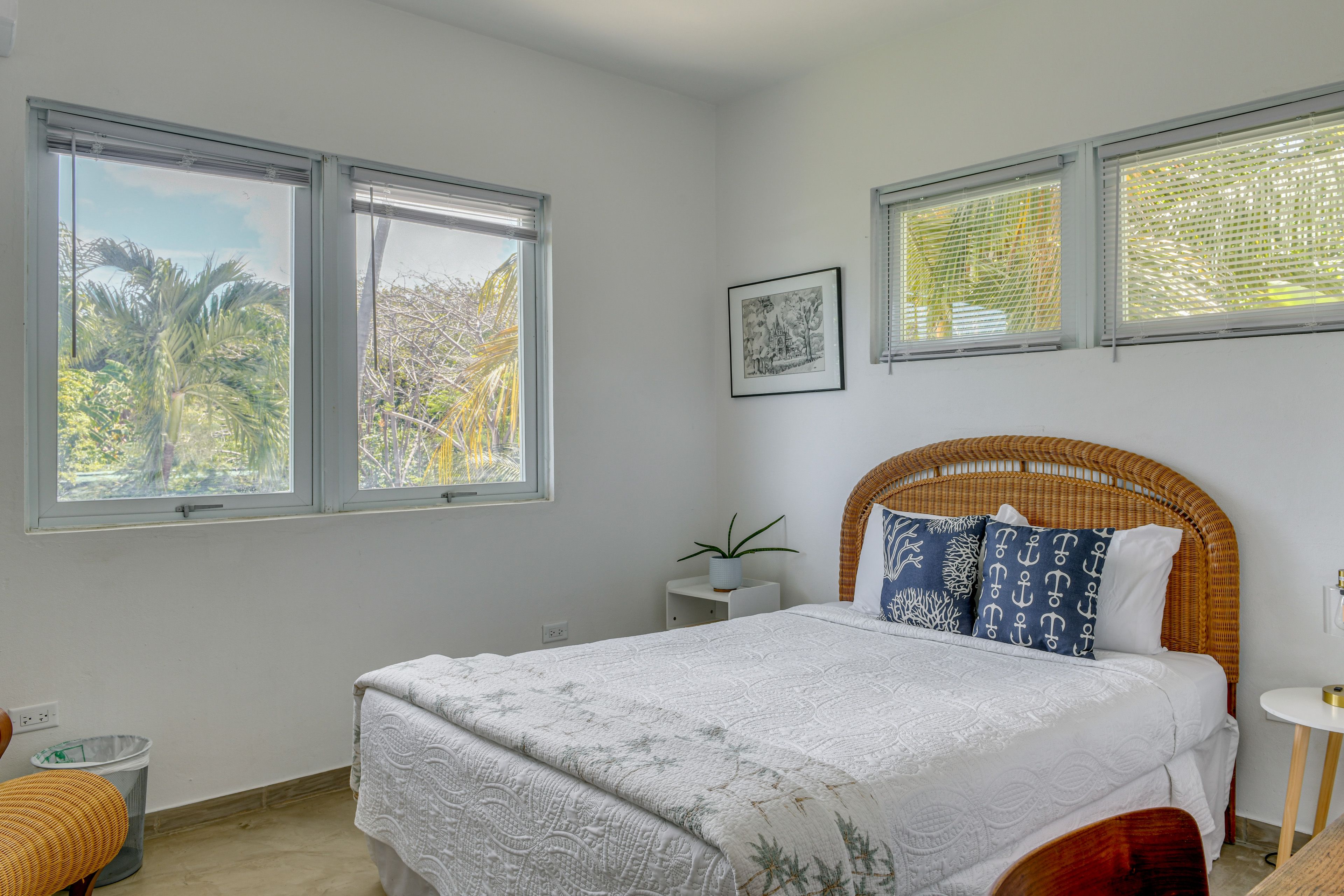 Bedroom 3 | Queen Bed