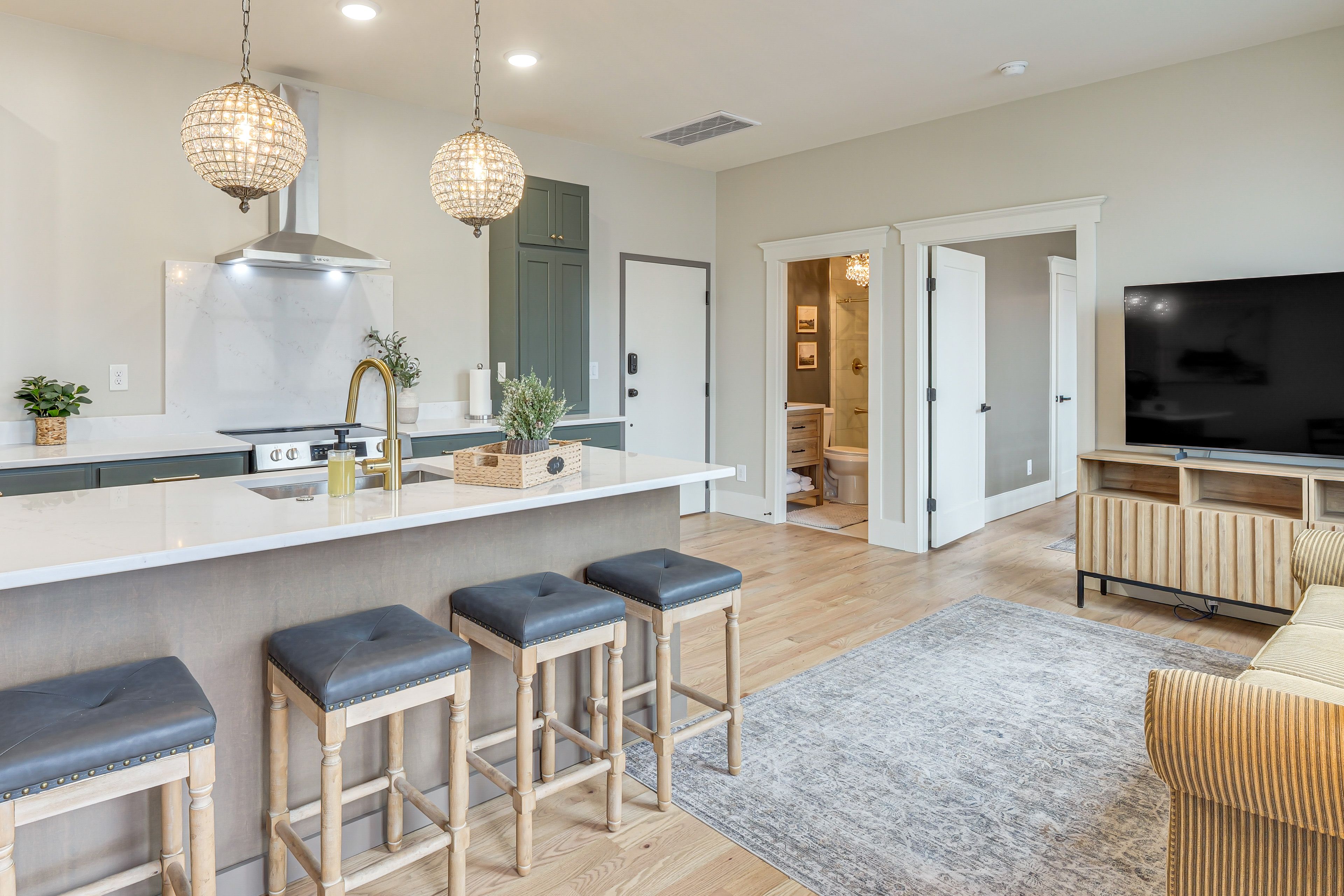 Living Room | Queen Sleeper Sofa | Smart TV