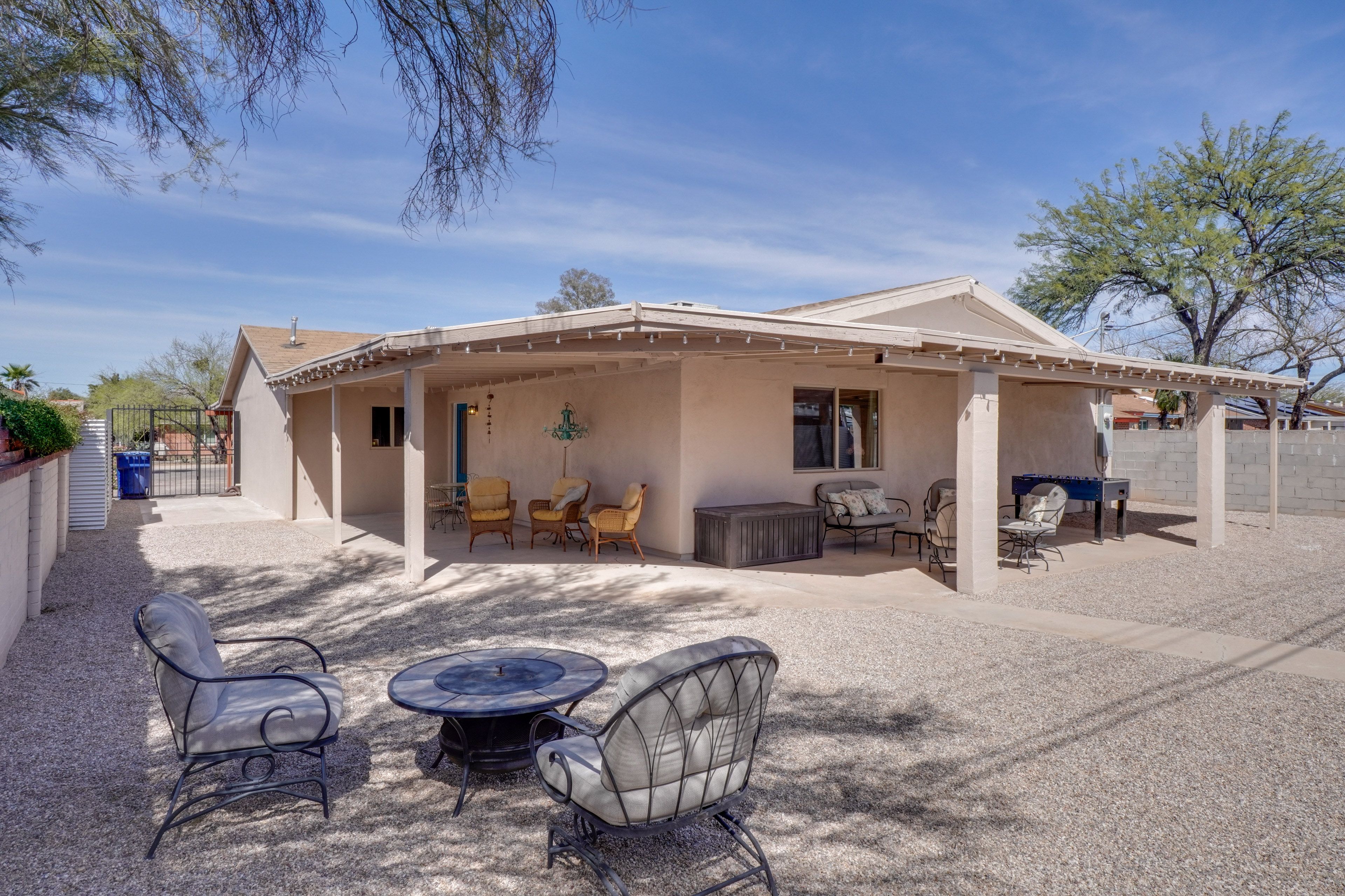 Tucson Vacation Rental | 3BR | 2BA | 2,000 Sq Ft | 1 Step to Enter