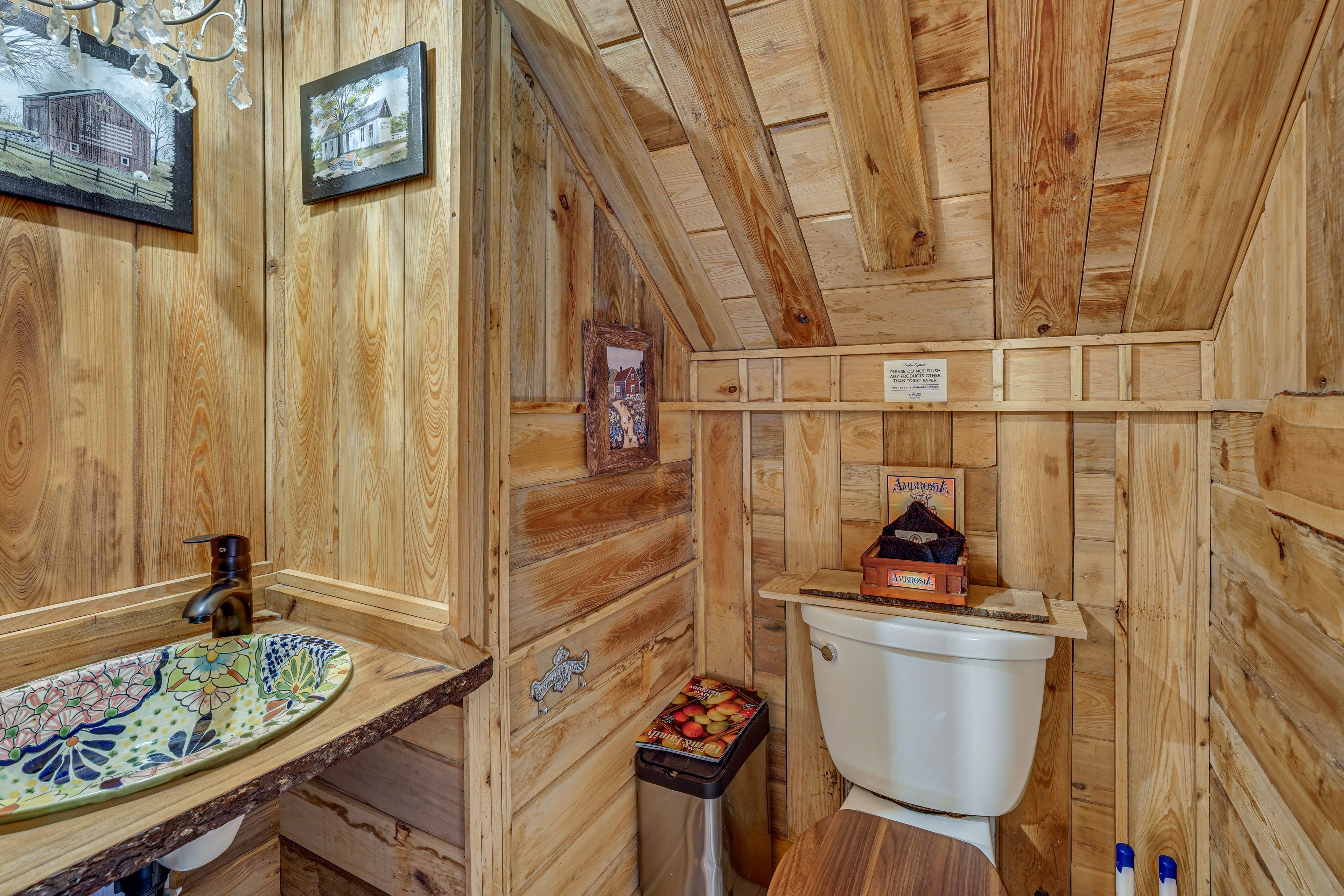 Half Bath | 1st Floor