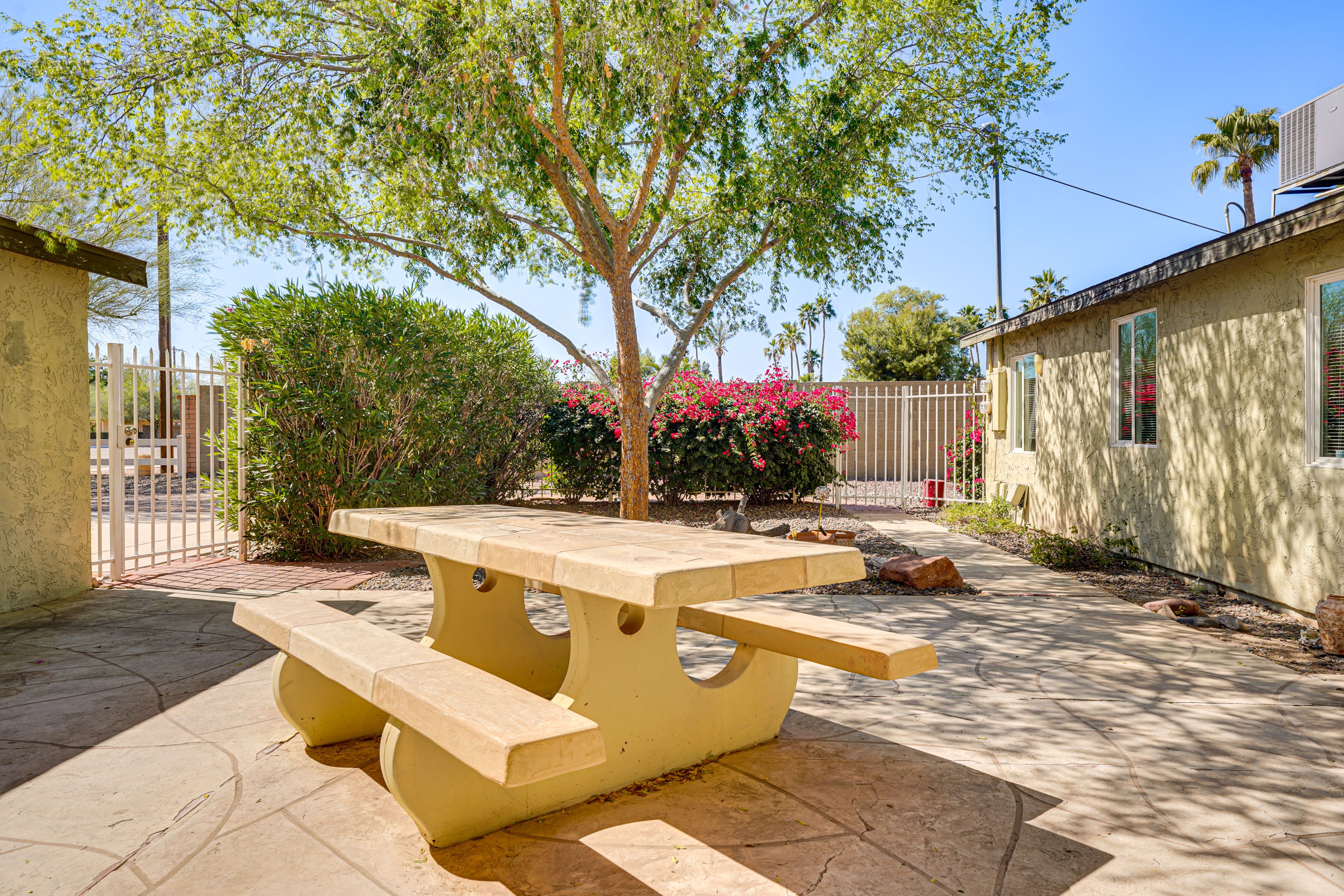 Scottsdale Vacation Rental | 2BR | 2BA | 1,400 Sq Ft