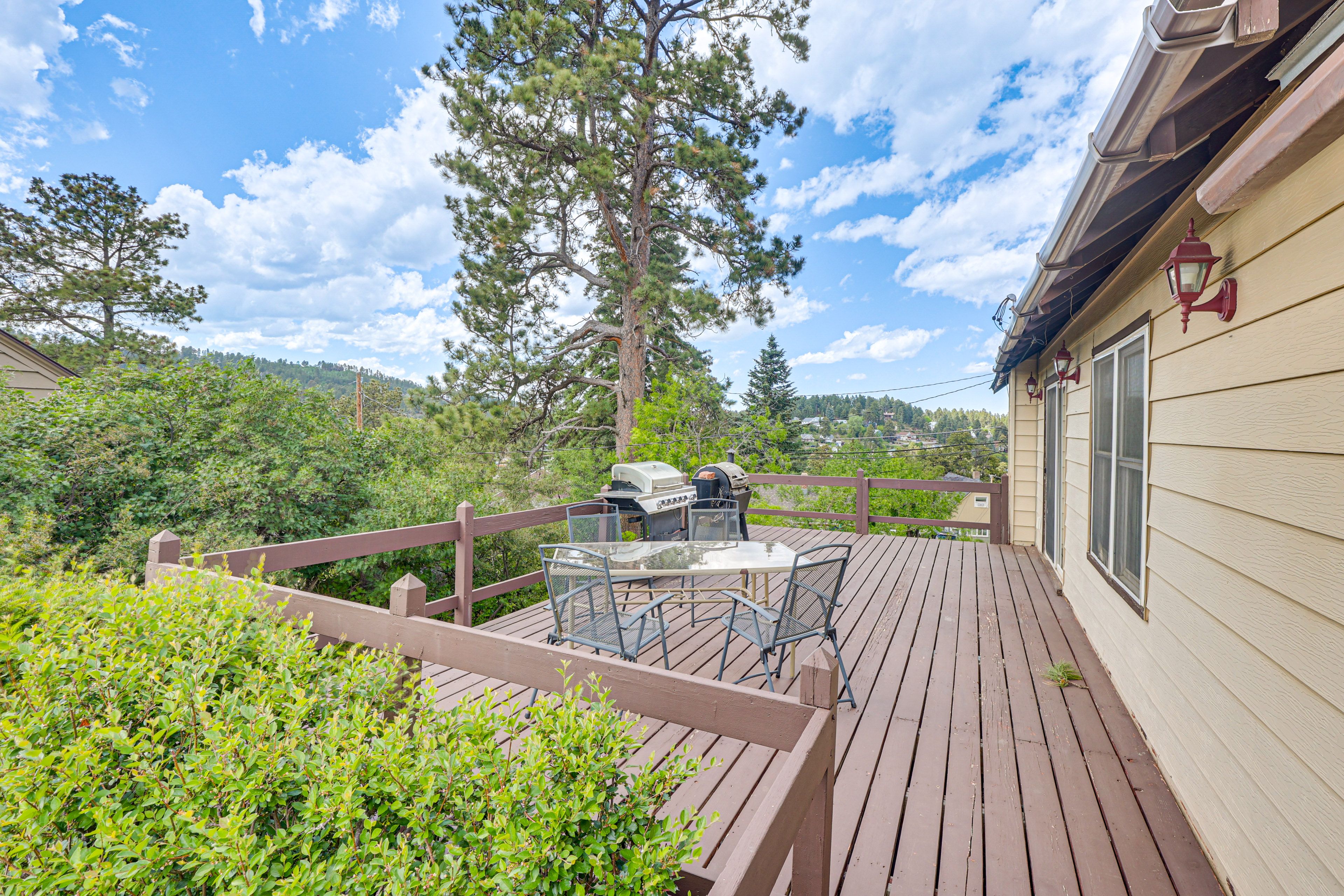 Private Deck