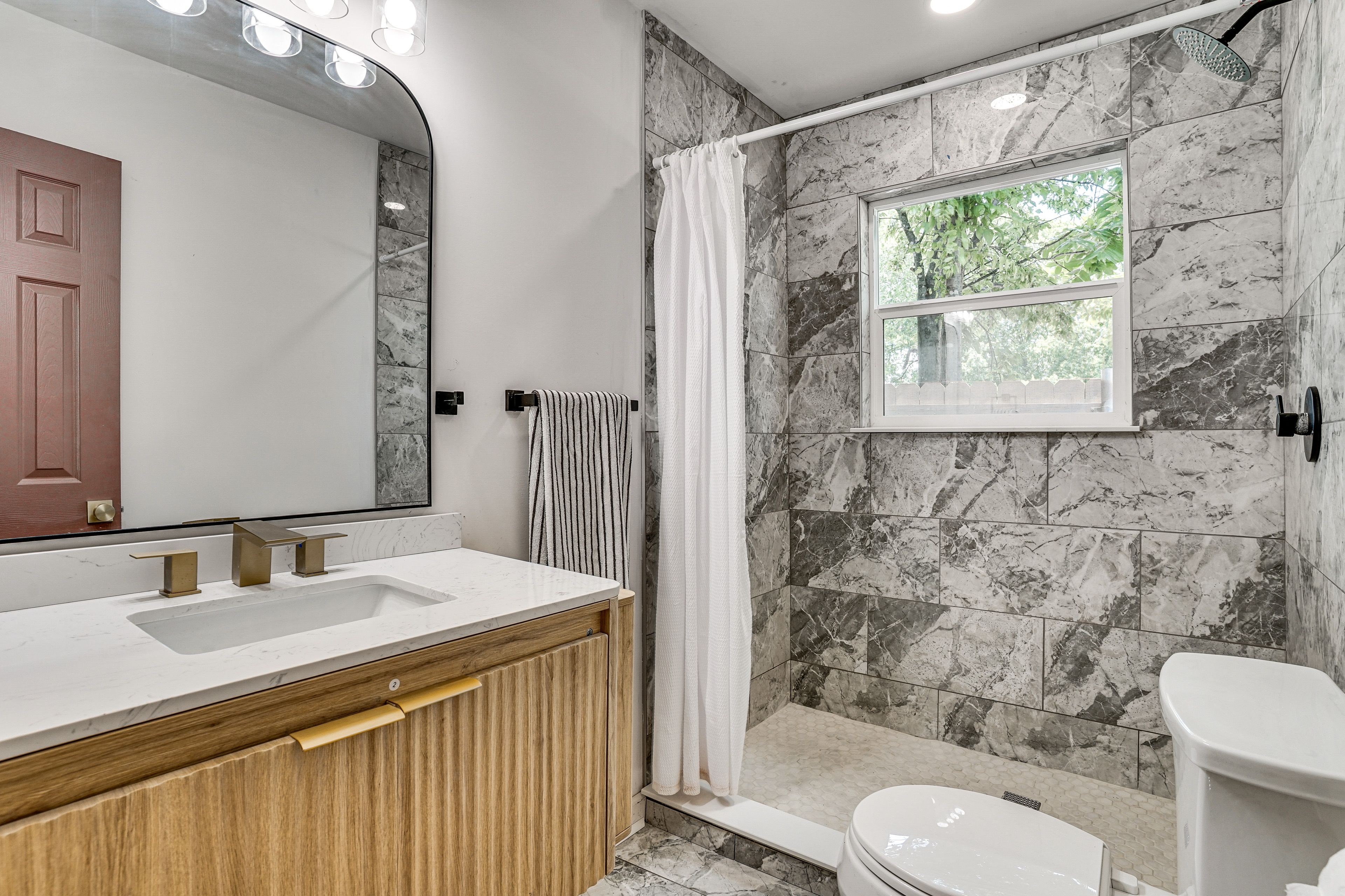Full Bath