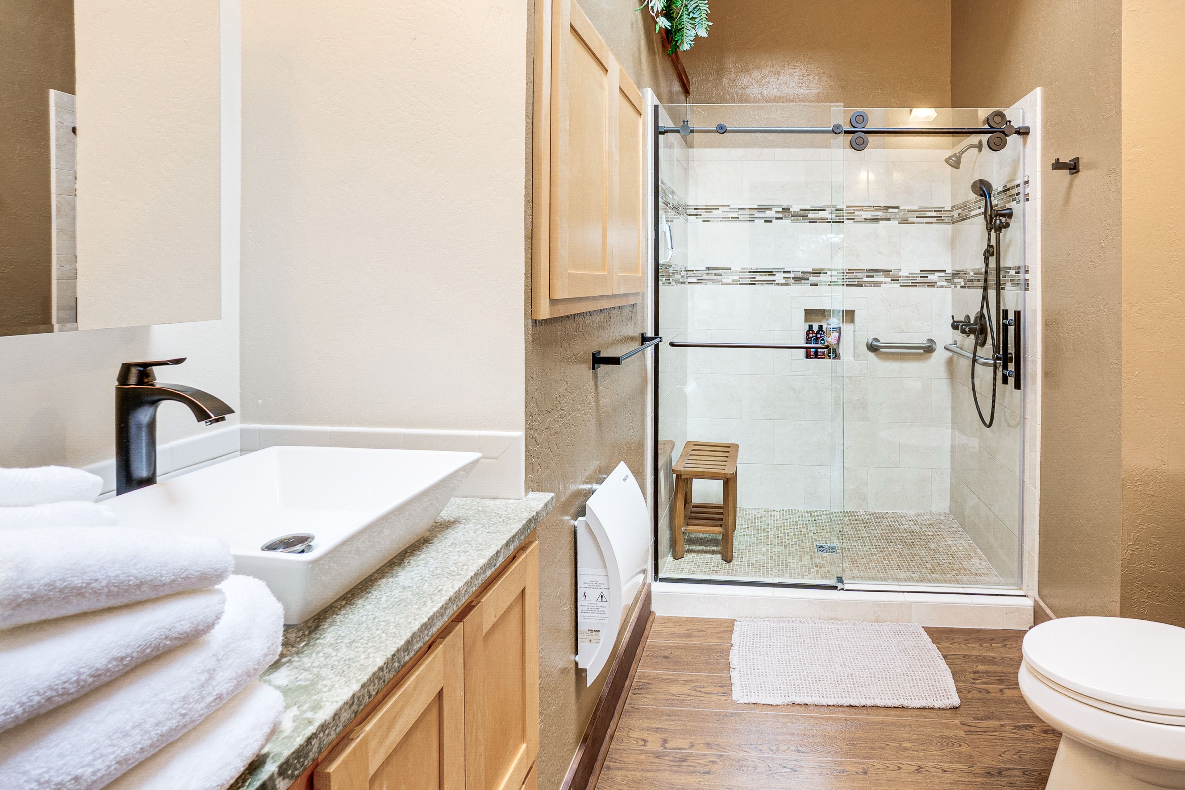 En-Suite Bathroom | 2nd Level