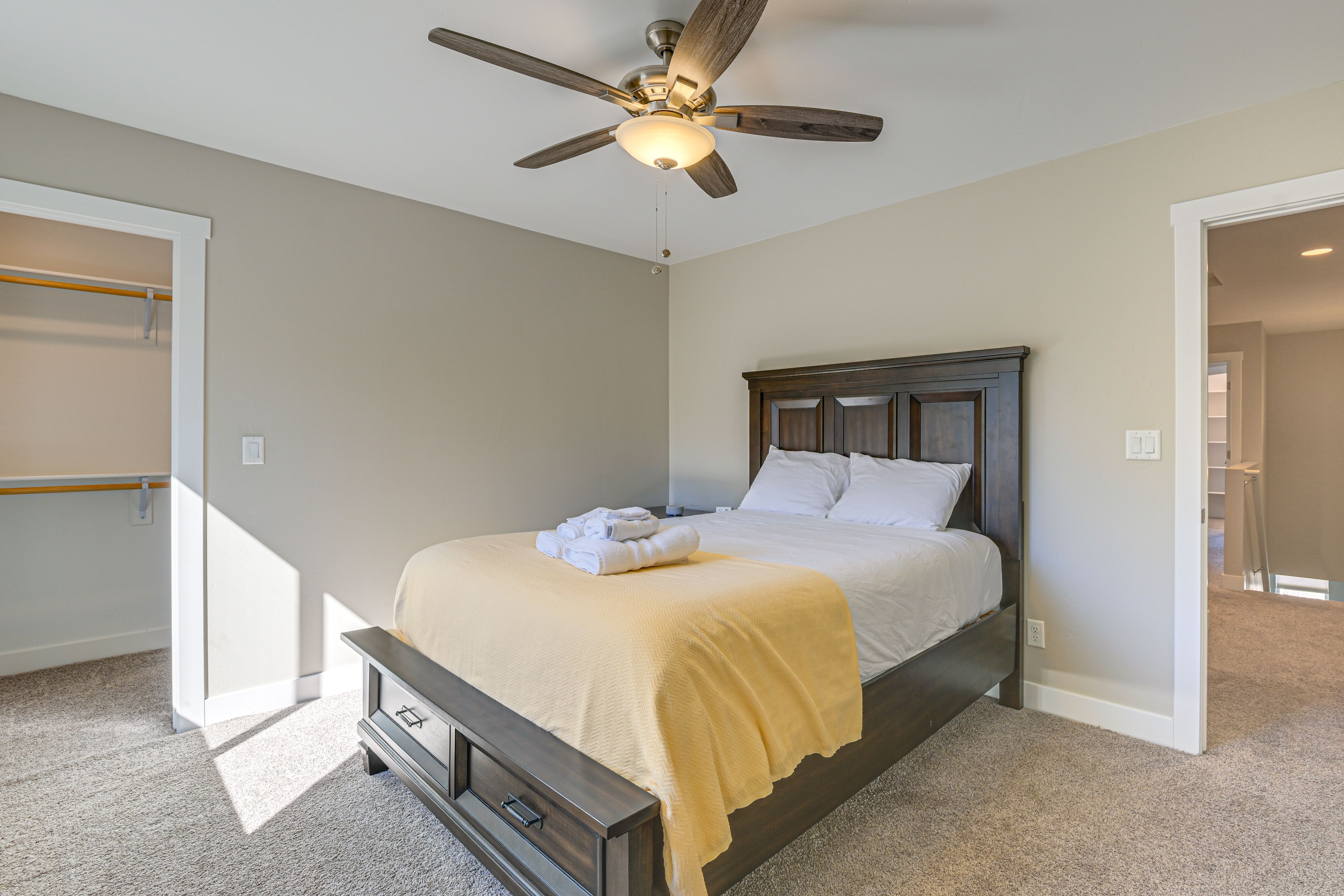 Bedroom 2 | Queen Bed | 2nd Floor