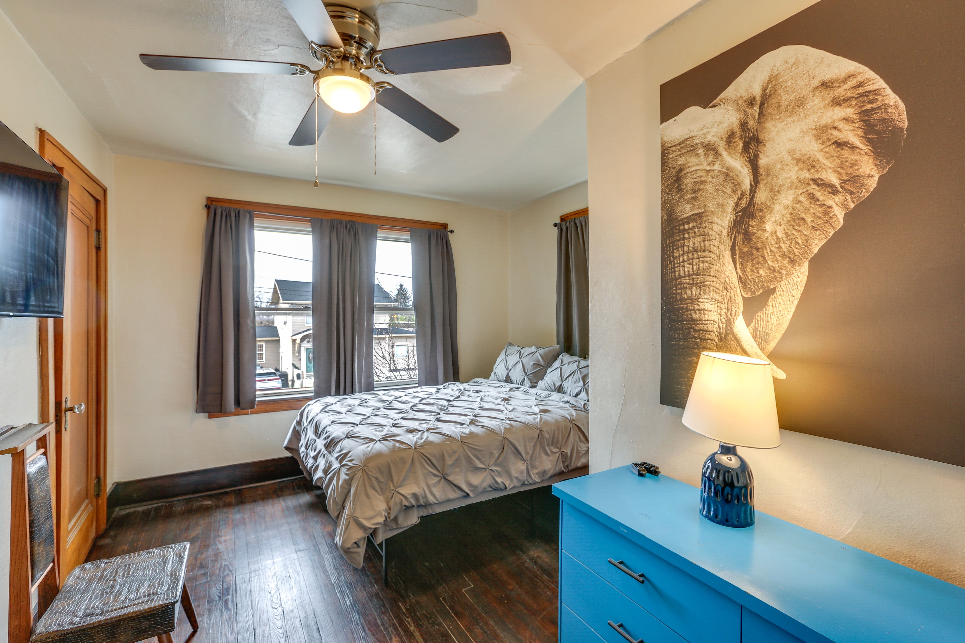 Bedroom 4 | Queen Bed | 2nd Floor