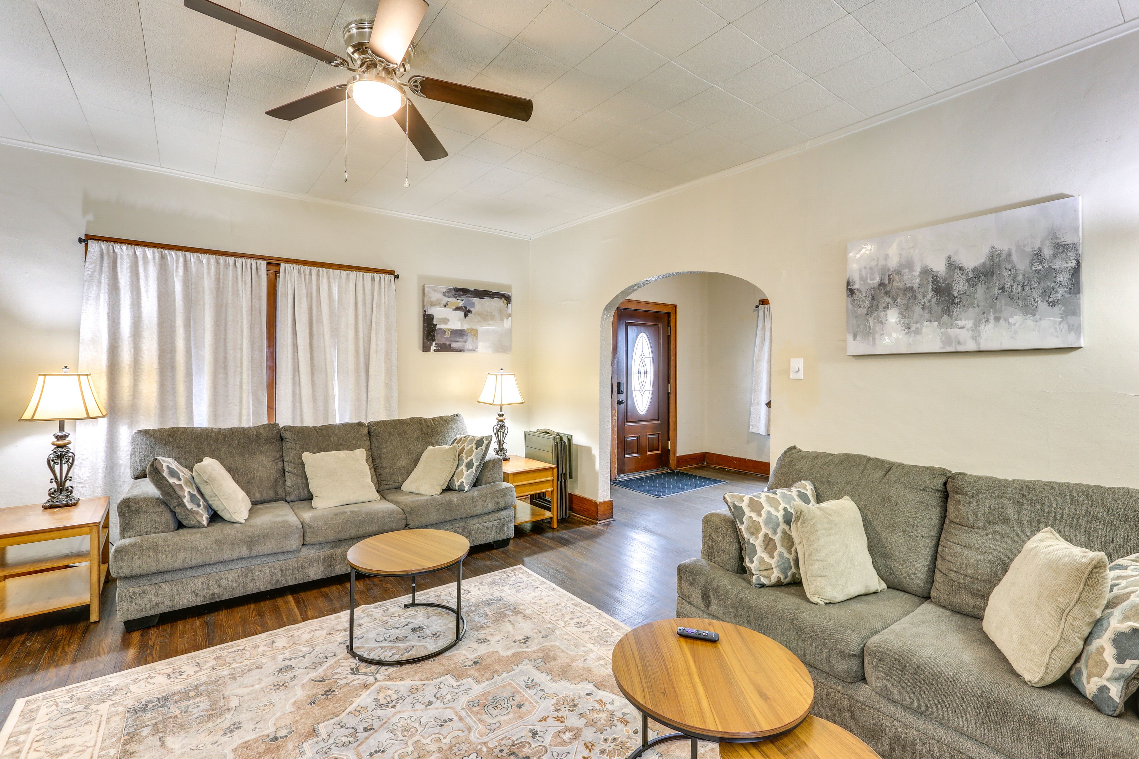 Steubenville Vacation Rental | 5BR | 2BA | 1,880 Sq Ft