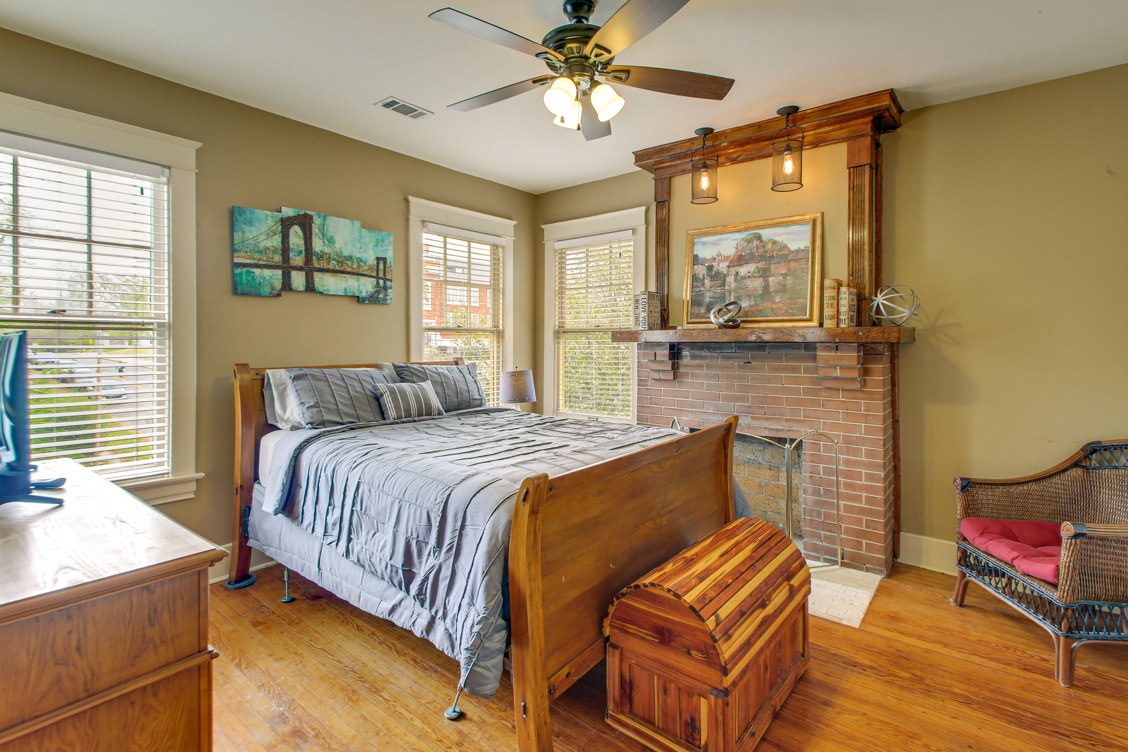 Bedroom 2 | Queen Bed | 2nd Floor