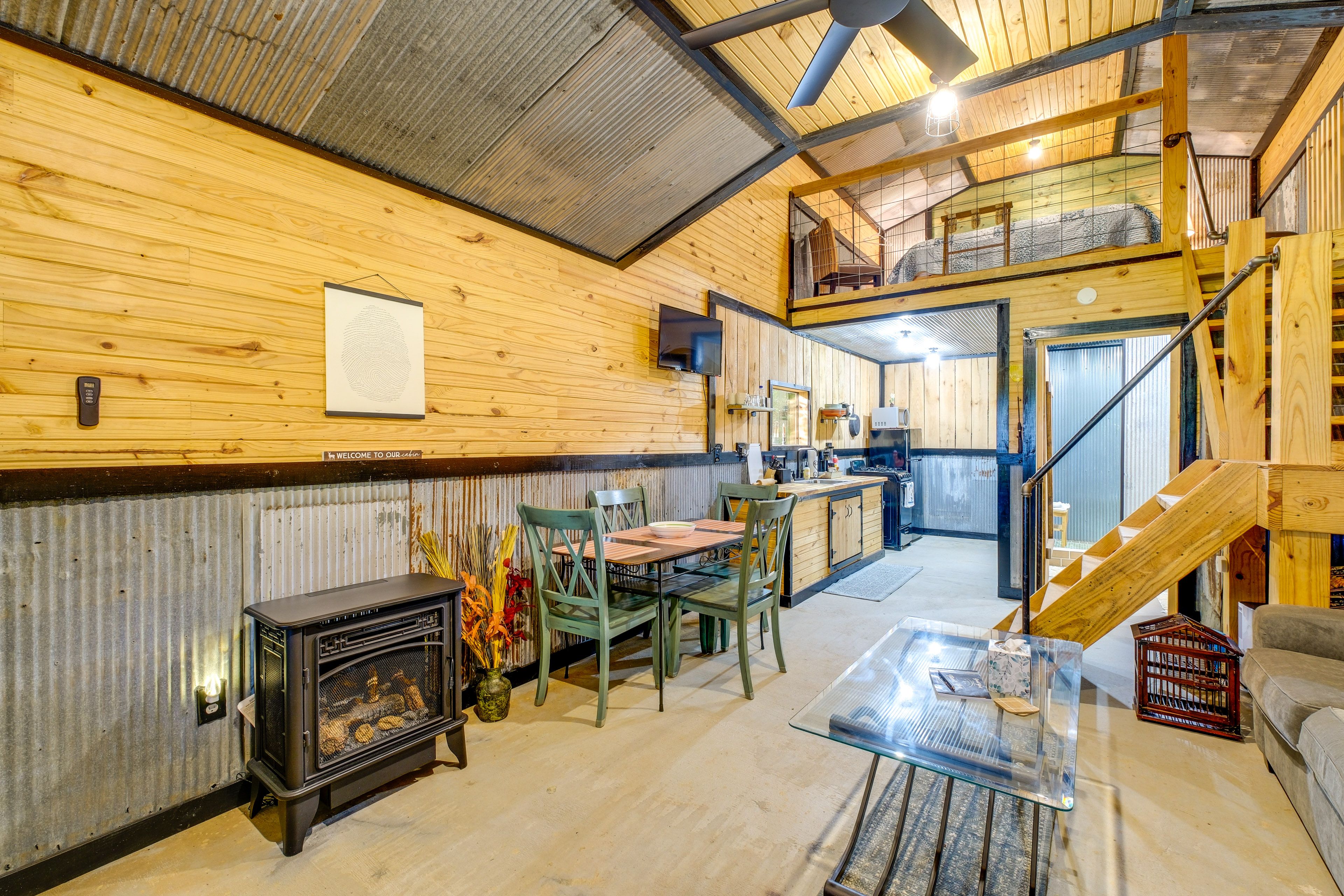 Cabin Interior | Kitchen | Dining Area