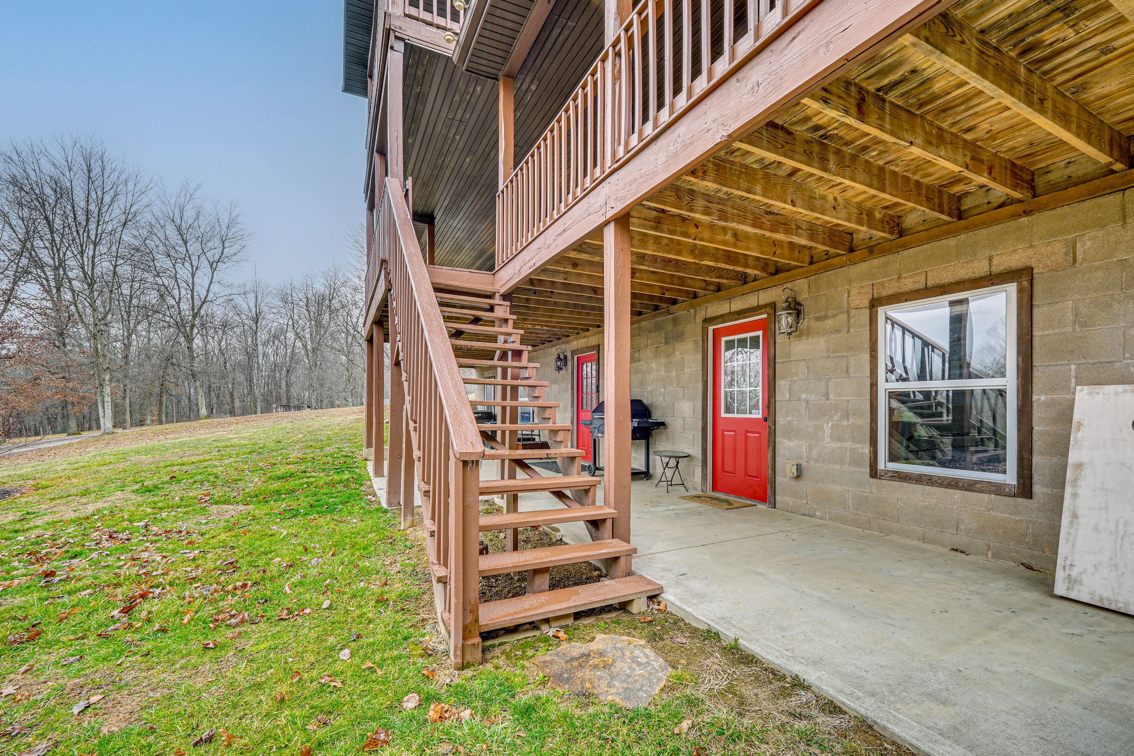 Lower Patio | Charcoal Grill