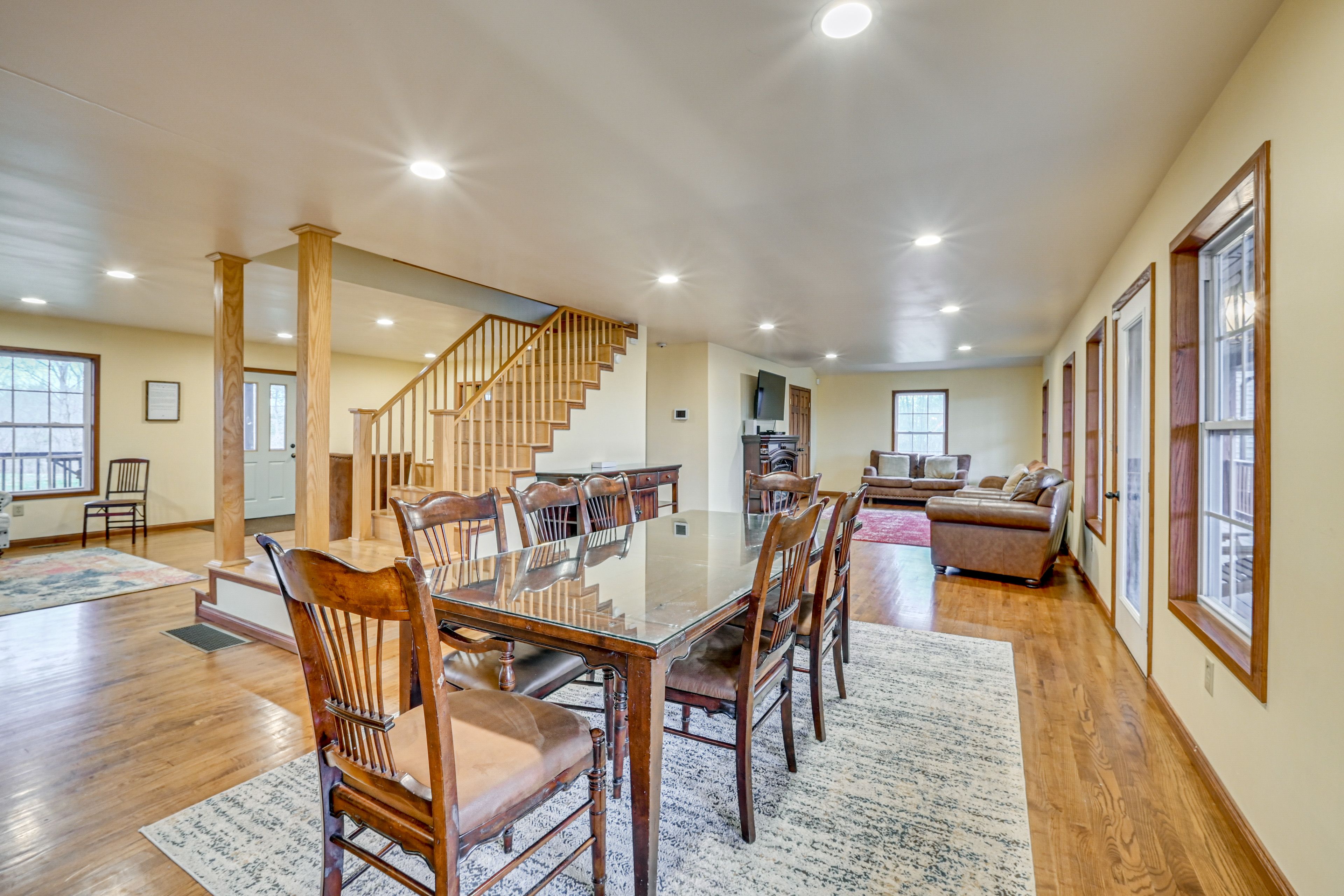 Dining Area | 1st Floor