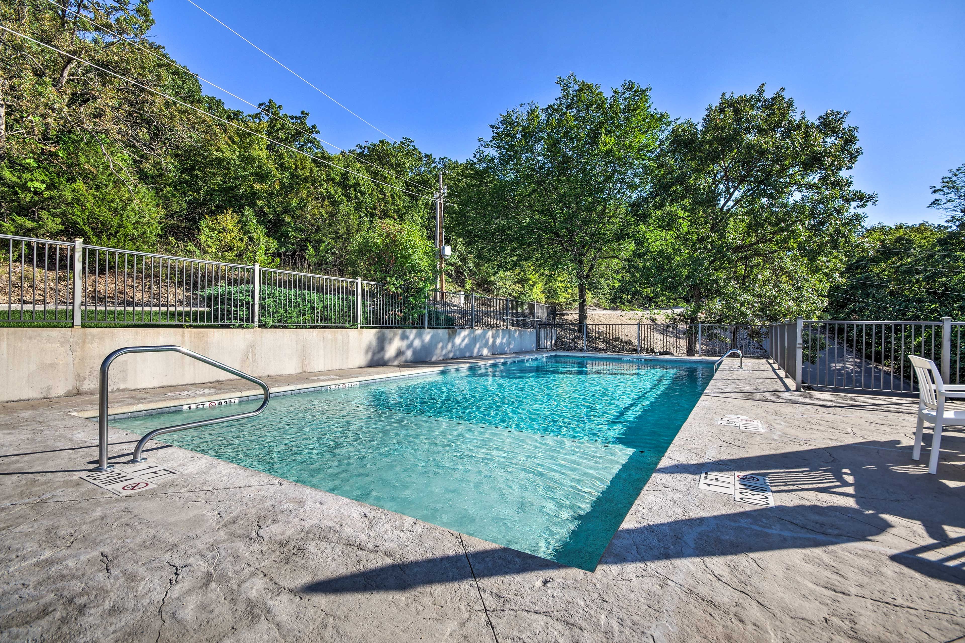 Holiday Shores Resort | Community Pool