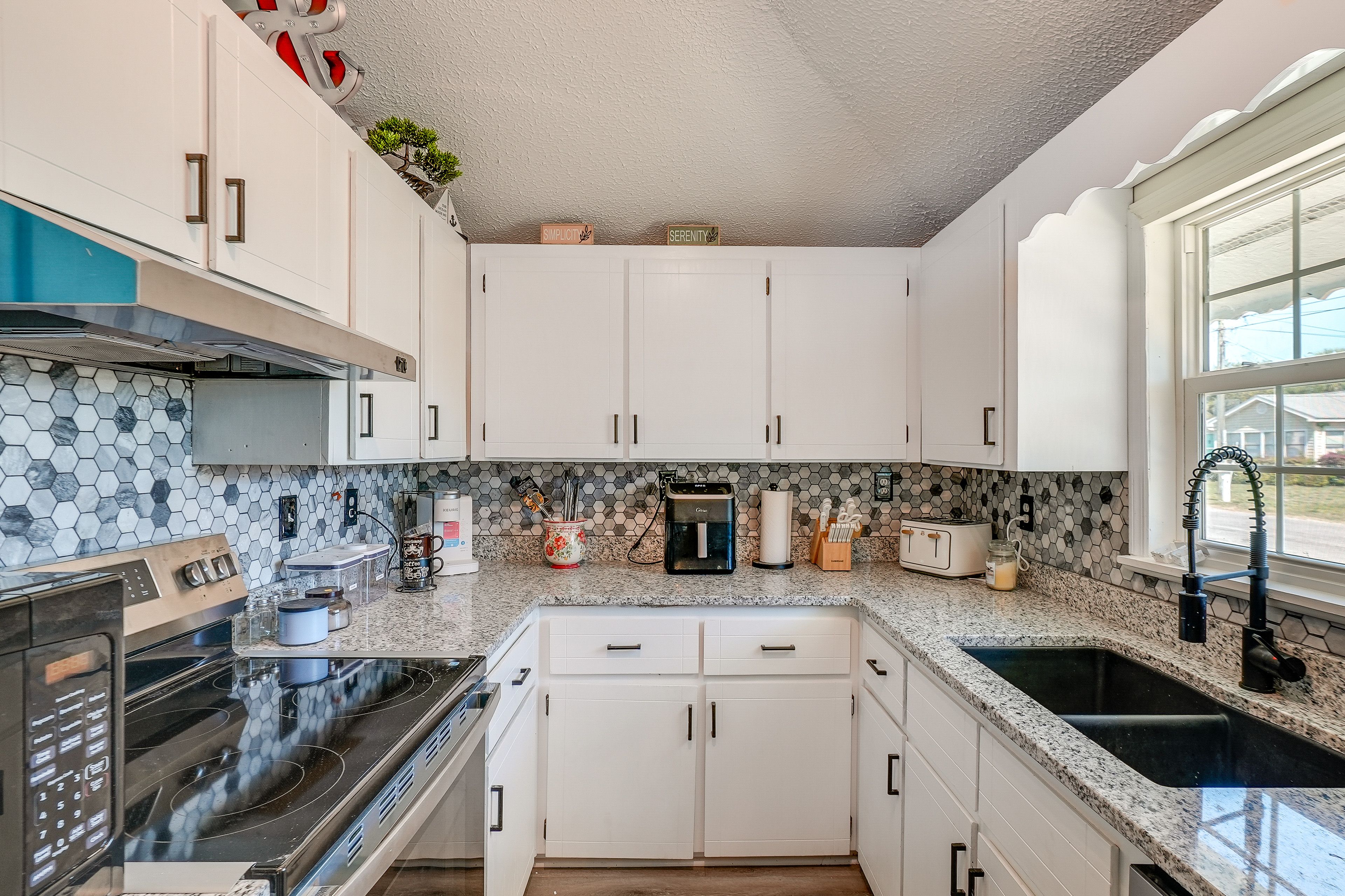 Kitchen | Dishwasher | Refrigerator | Spices