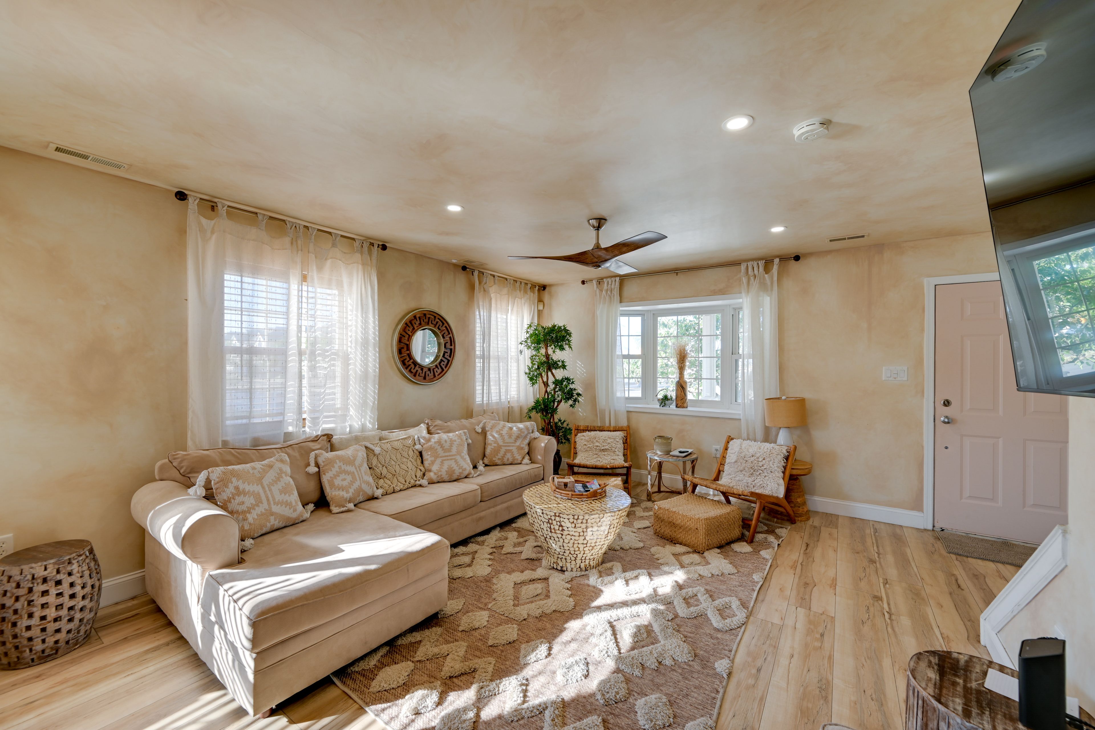Living Room | Queen Sleeper Sofa | 1st Floor