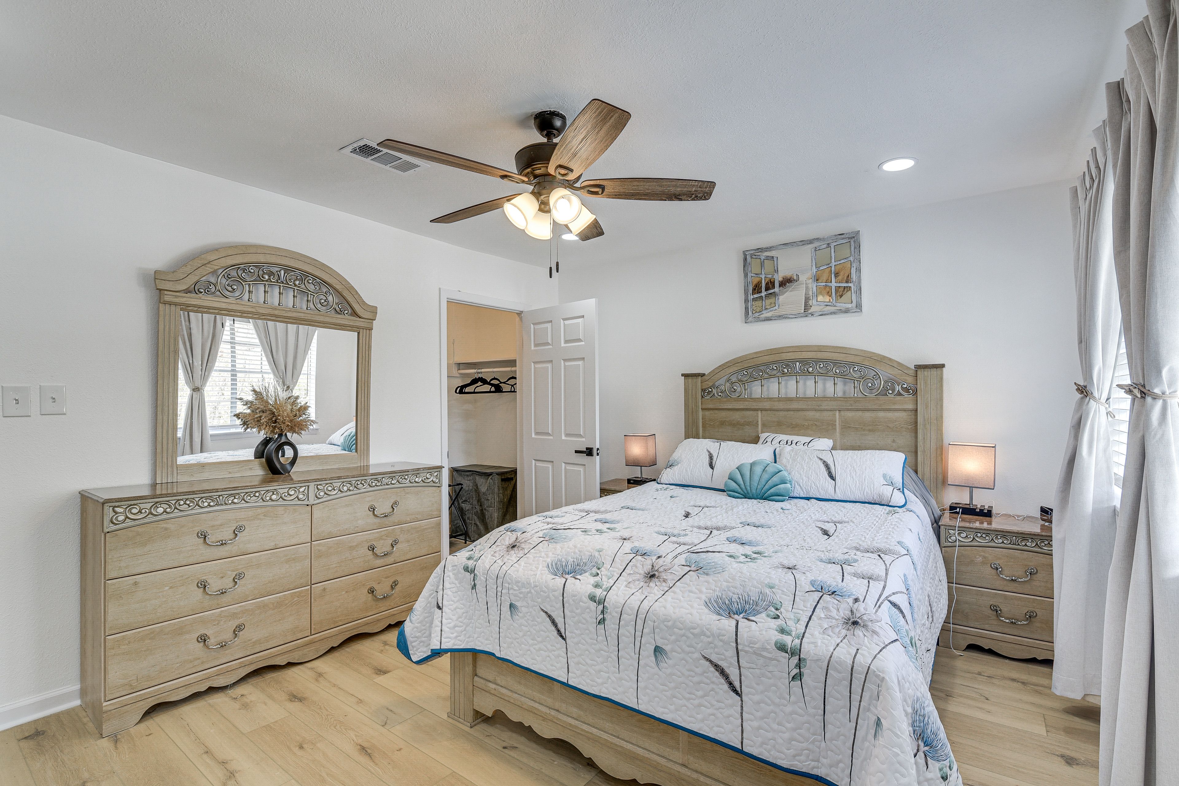 Bedroom 1 | Queen Bed | 2nd Floor