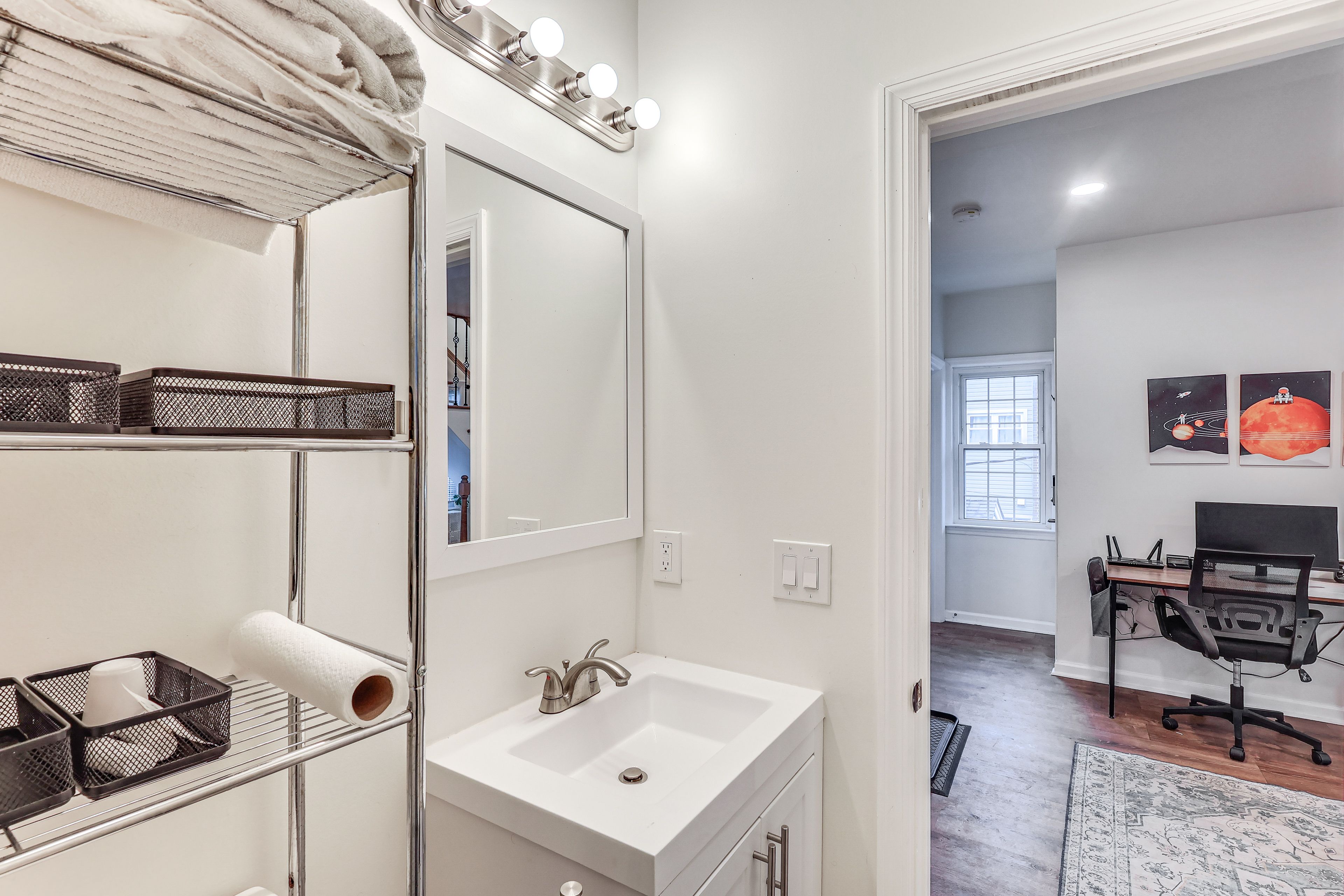 Full Bathroom | Main Level