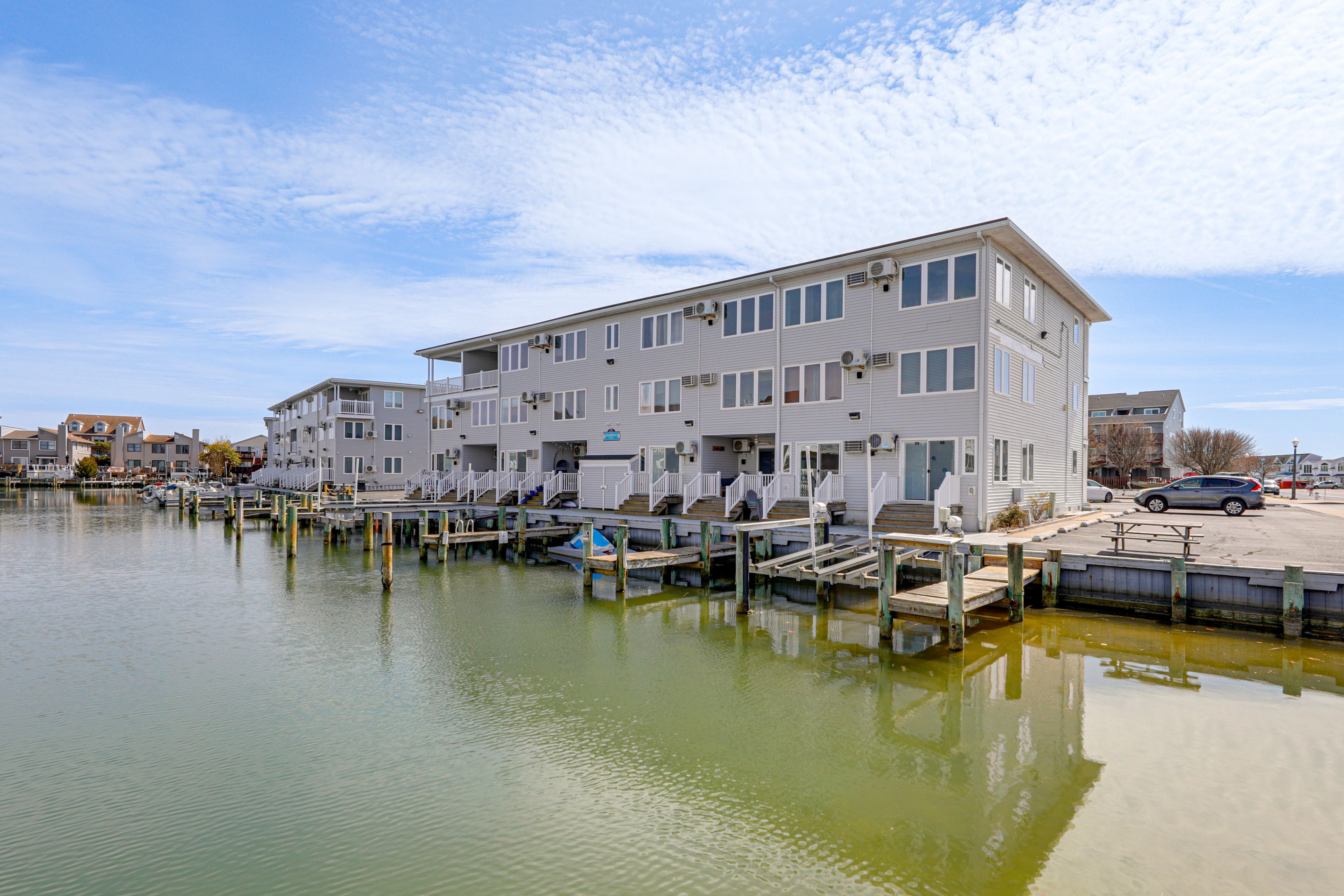Exterior | Single-Story Condo on 2nd Floor