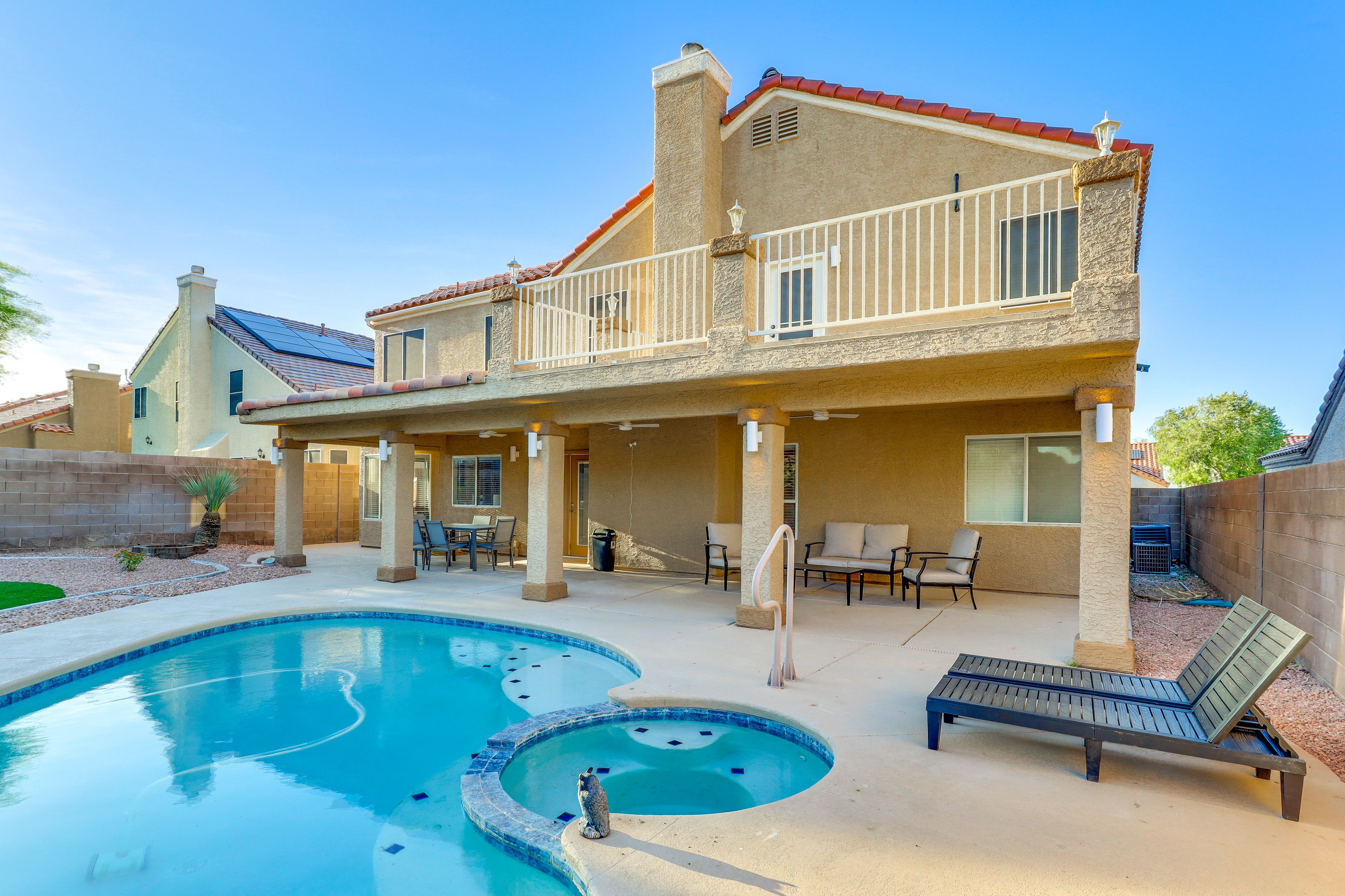 Las Vegas Vacation Rental | 5BR | 3BA | 1,556 Sq Ft | Step-Free Entry