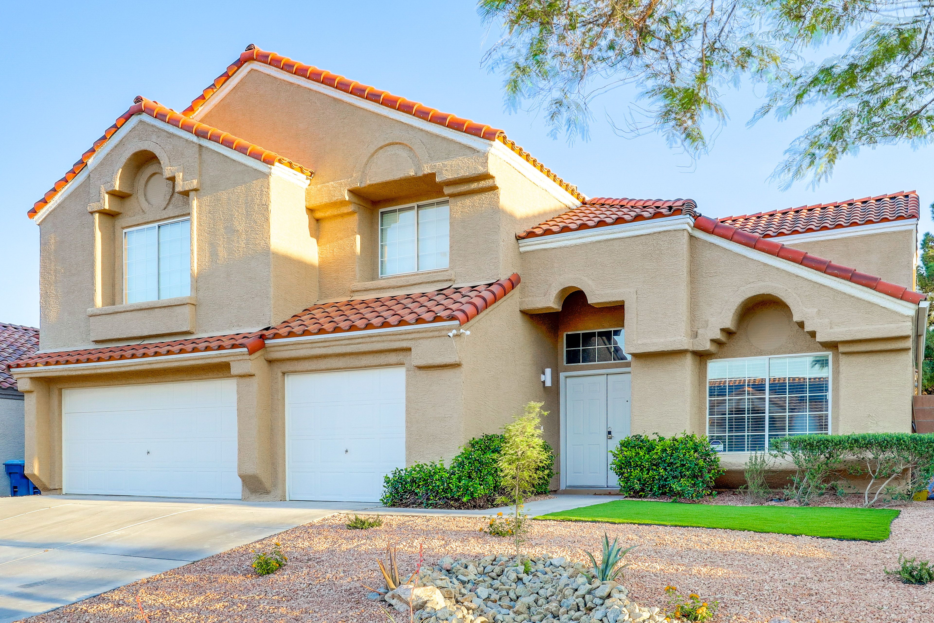 Driveway Parking (3 Vehicles)