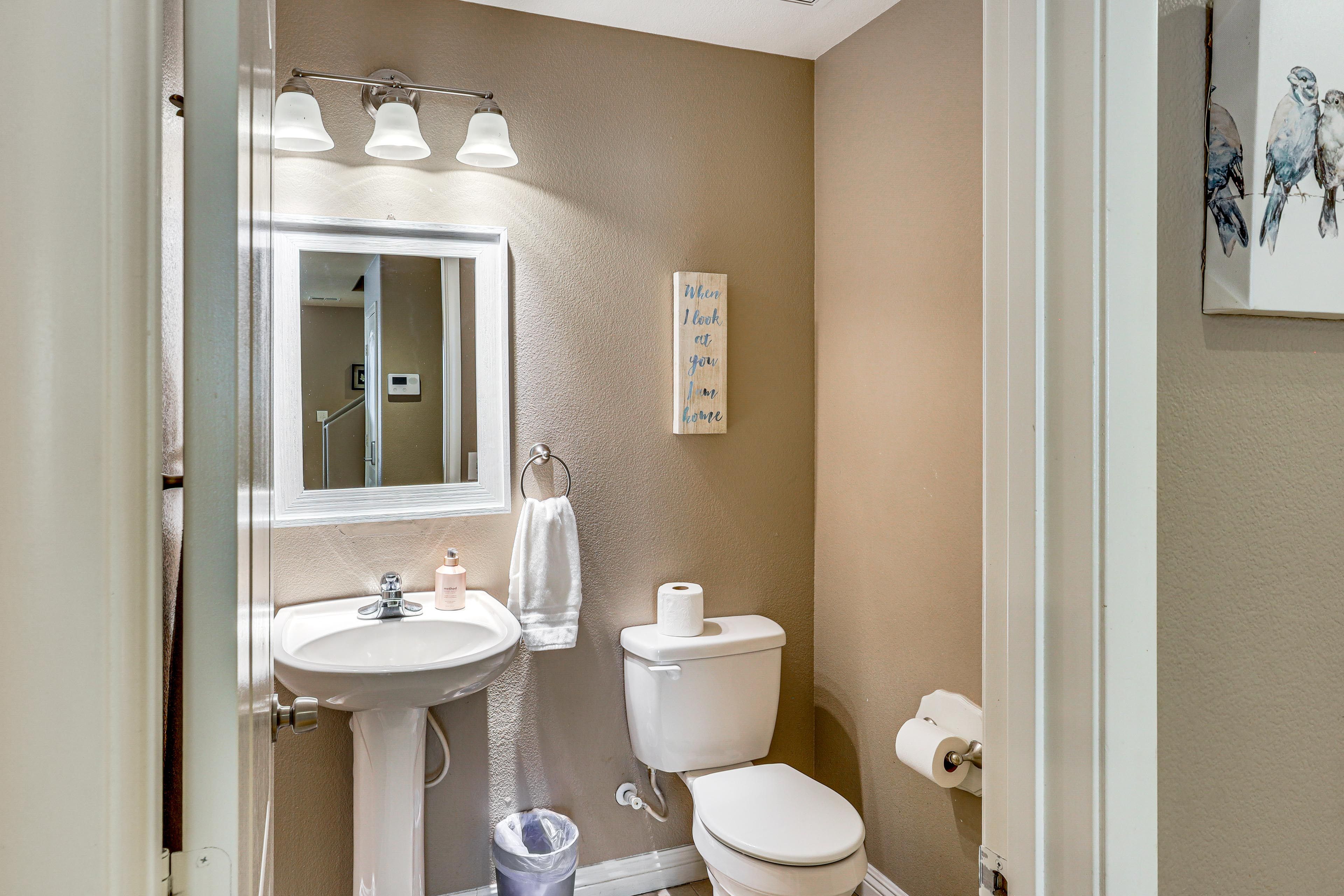 Half Bathroom | 1st Floor