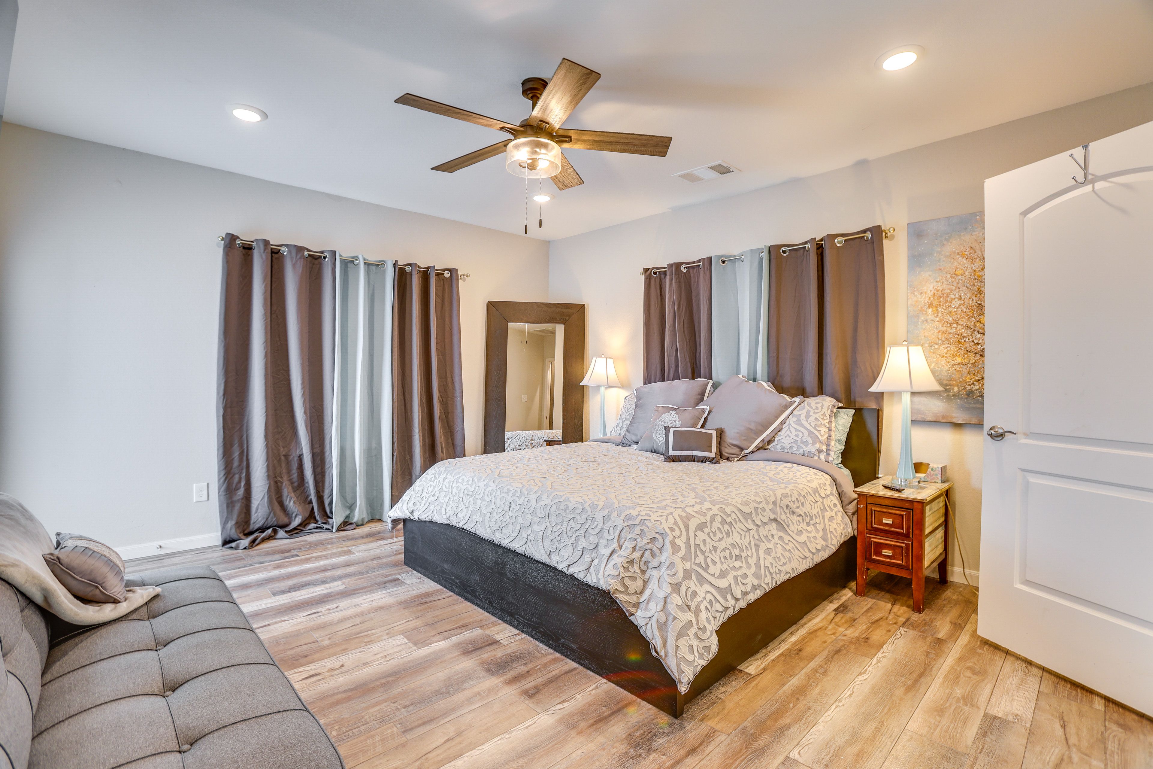 Bedroom 4 | King Bed | Upper Level