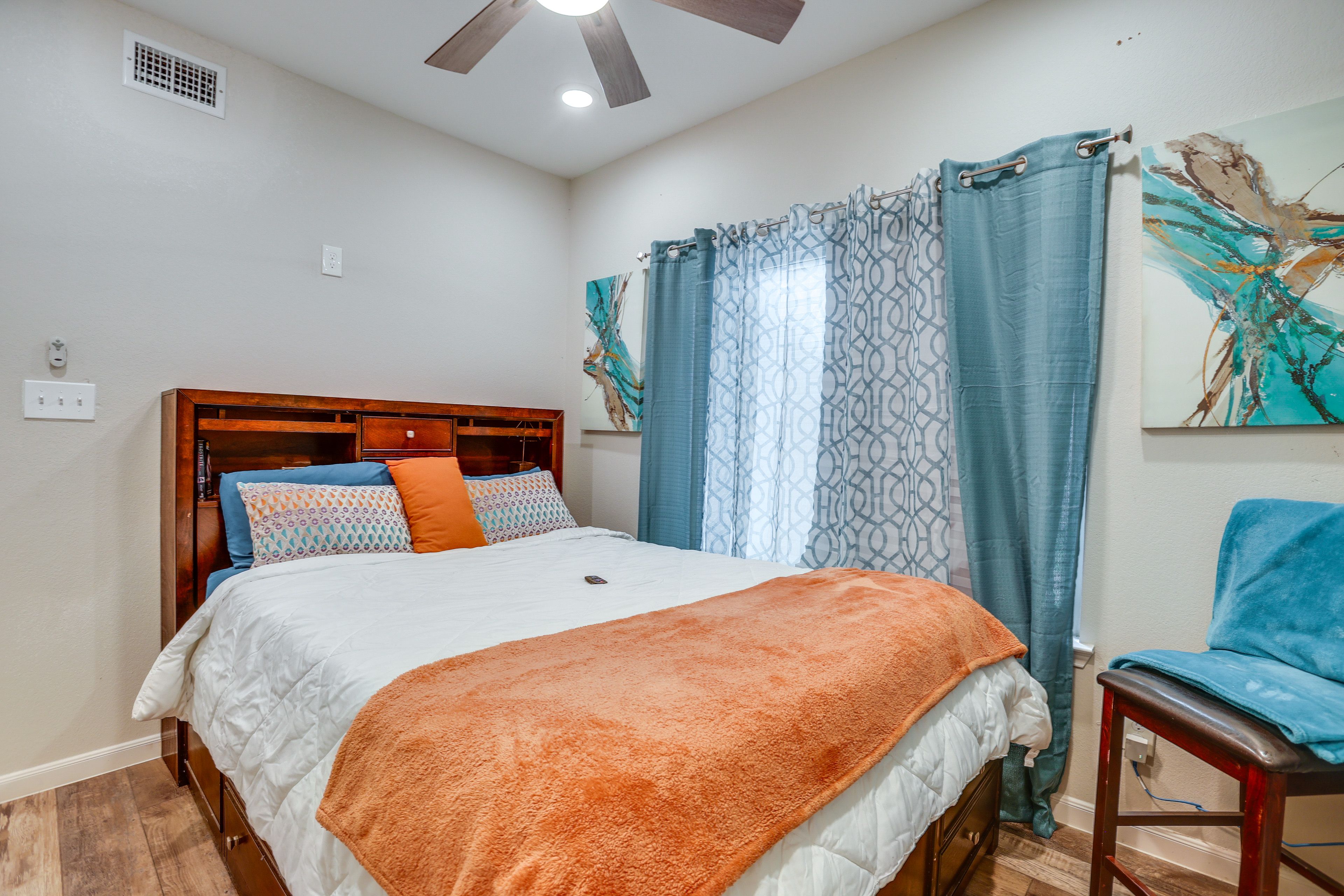 Bedroom 3 | Queen Bed | Lower Level