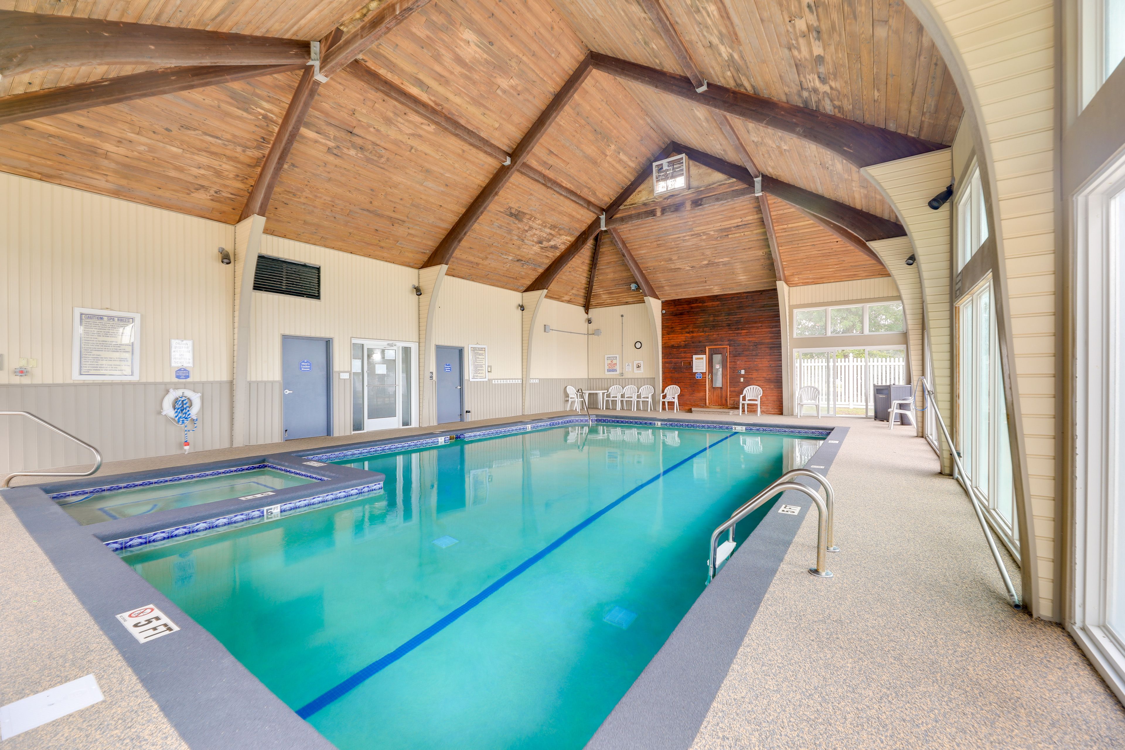 Fairfield Harbour | Indoor Pool & Hot Tub