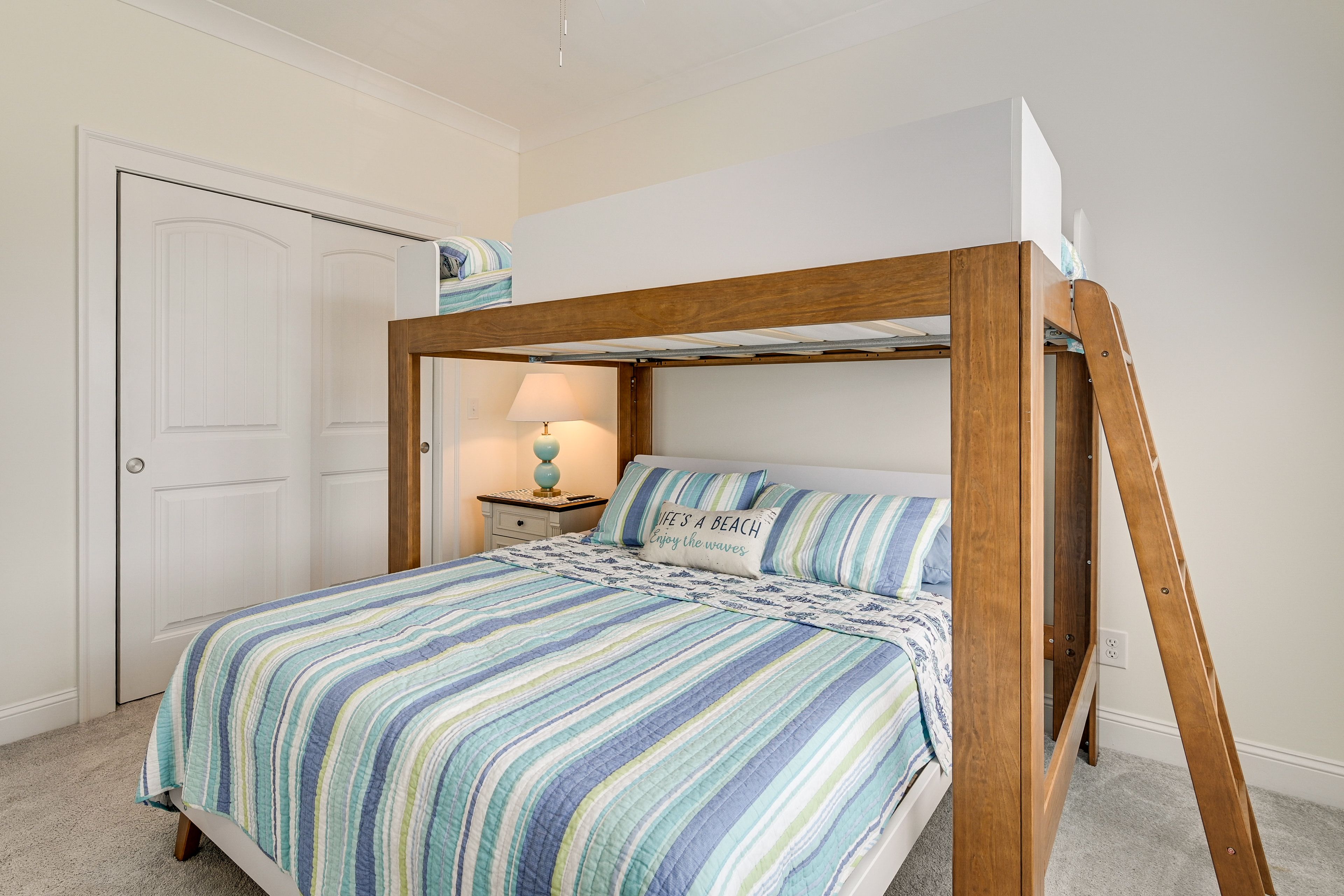 Bedroom 3 | Full/Queen Bunk Bed