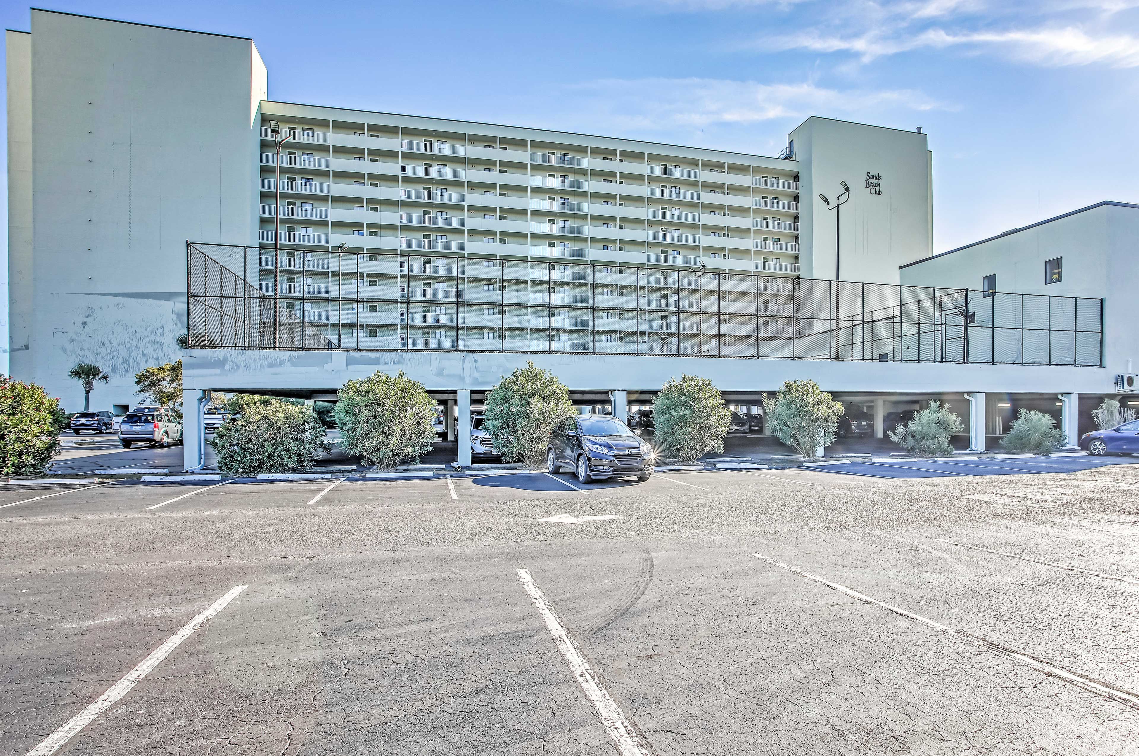 Parking | Open Parking Lot (2 Vehicles)