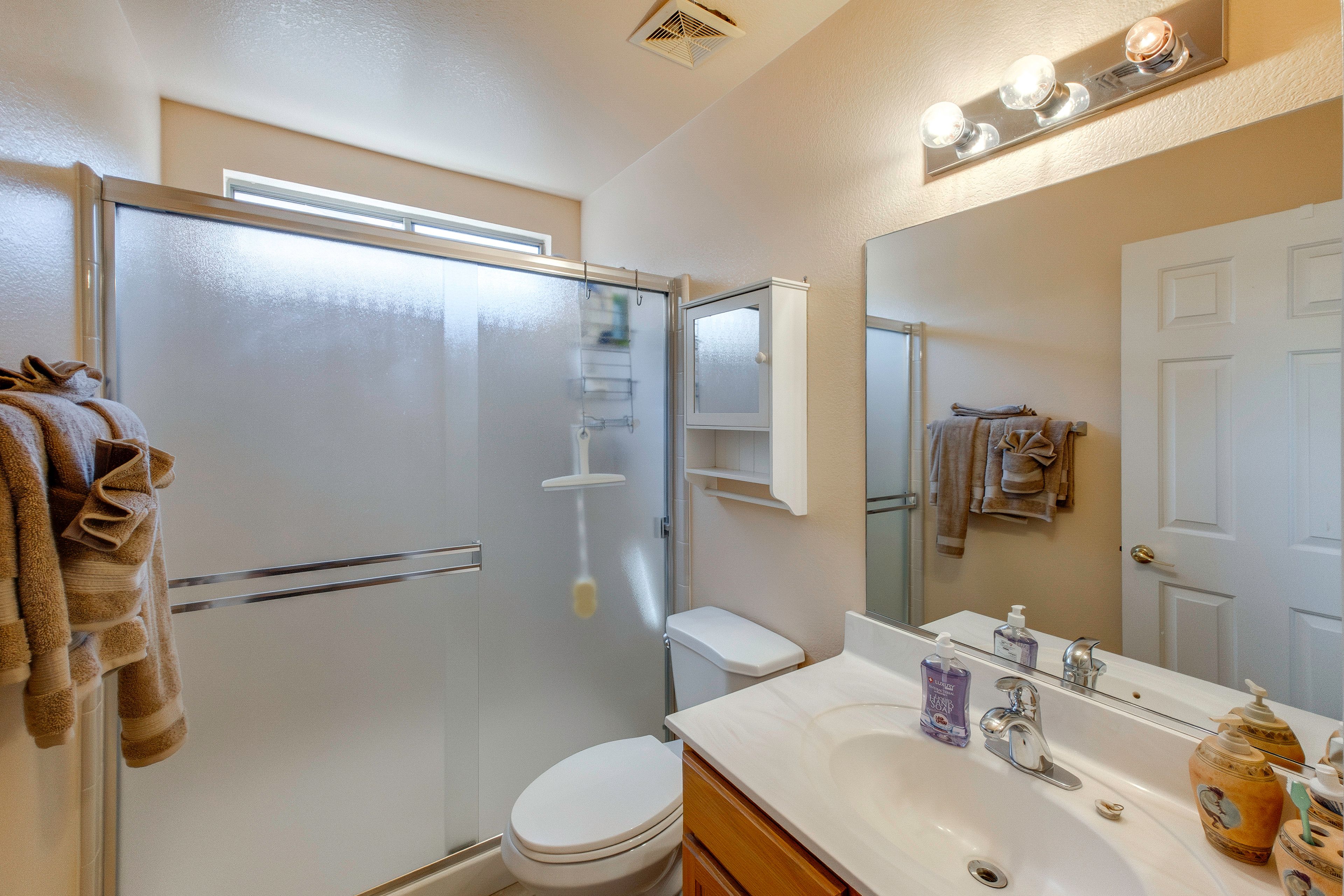 En-Suite Bathroom