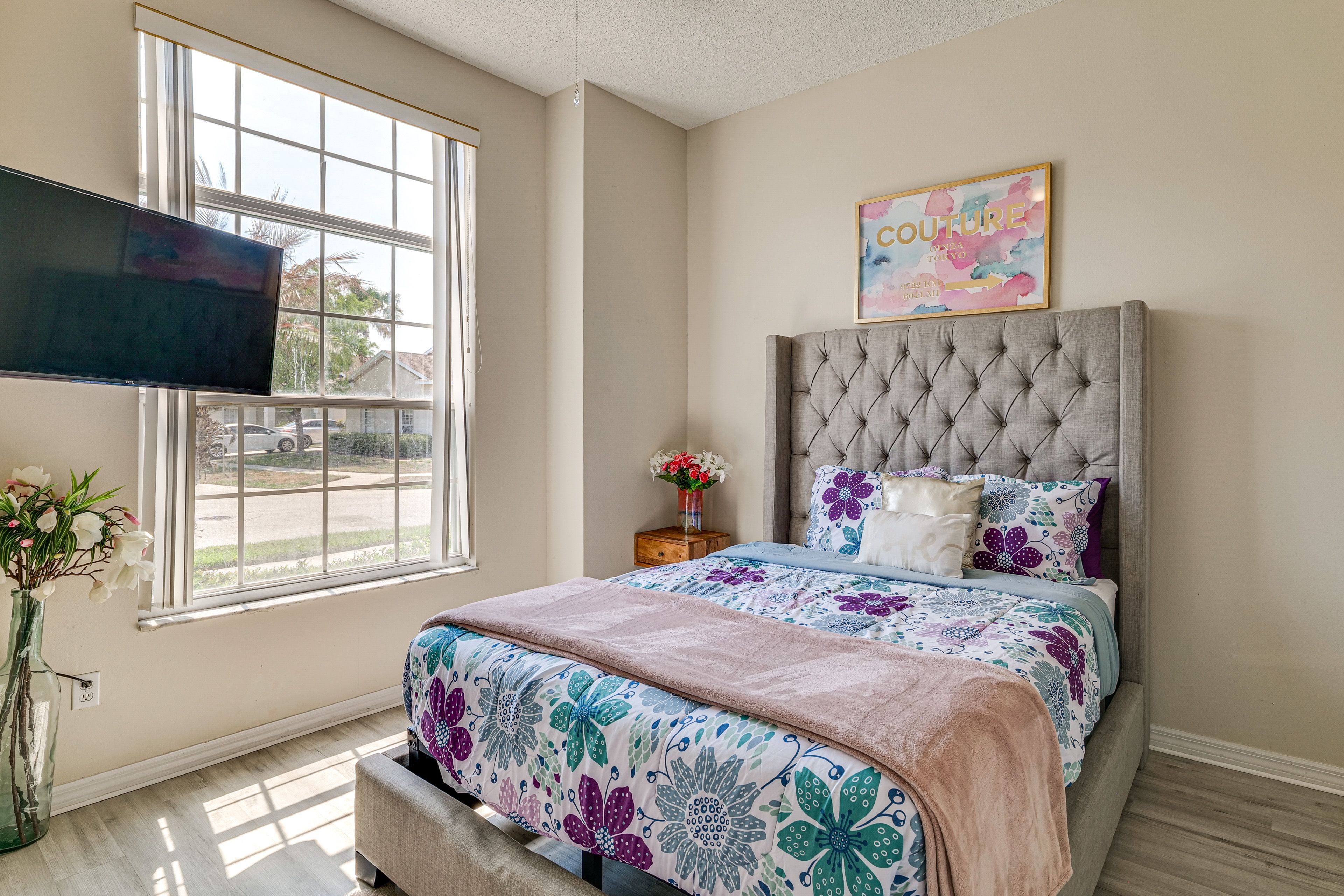 Bedroom 2 | Queen Bed