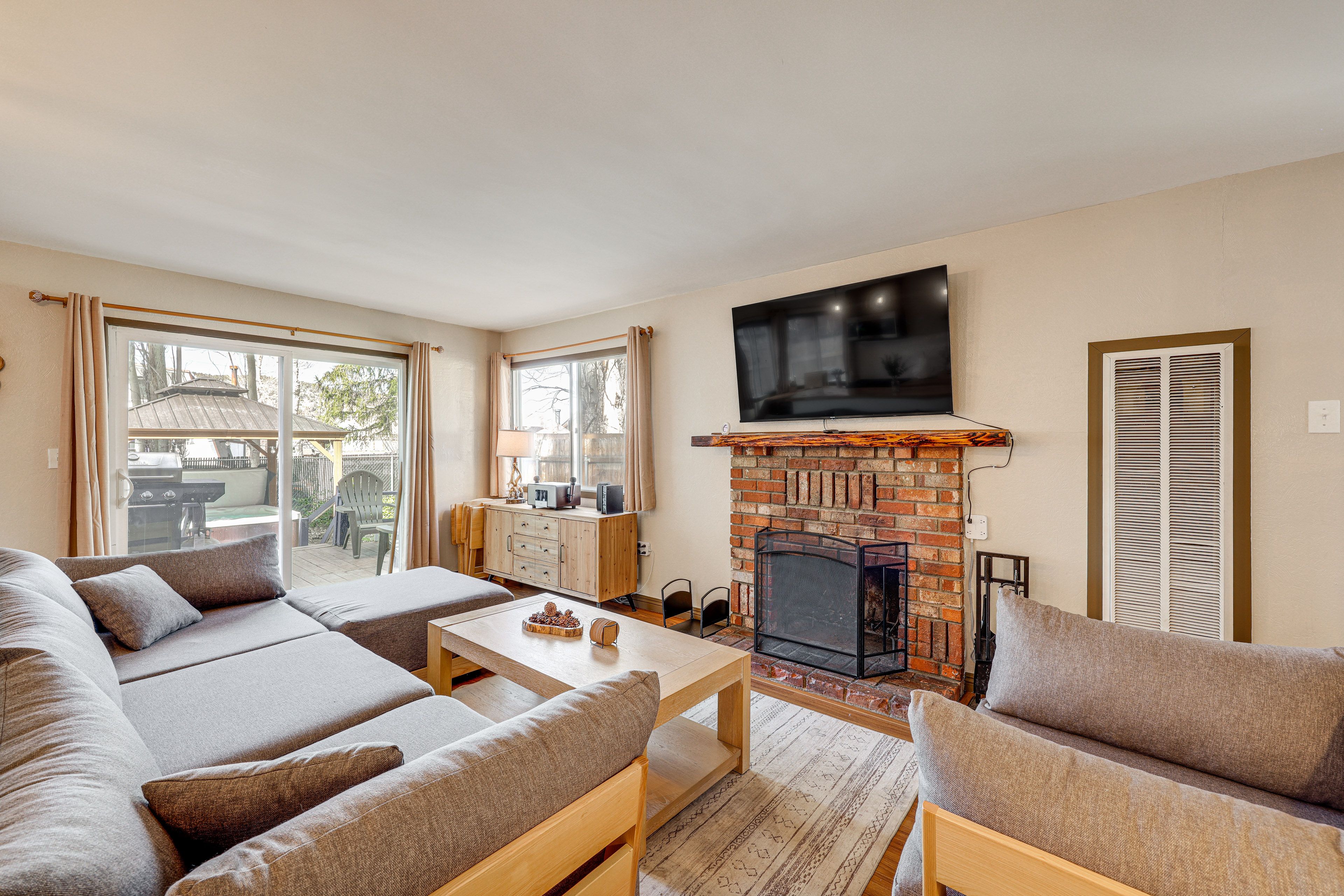 Big Bear Vacation Rental | 3BR | 1BA | 1,020 Sq Ft