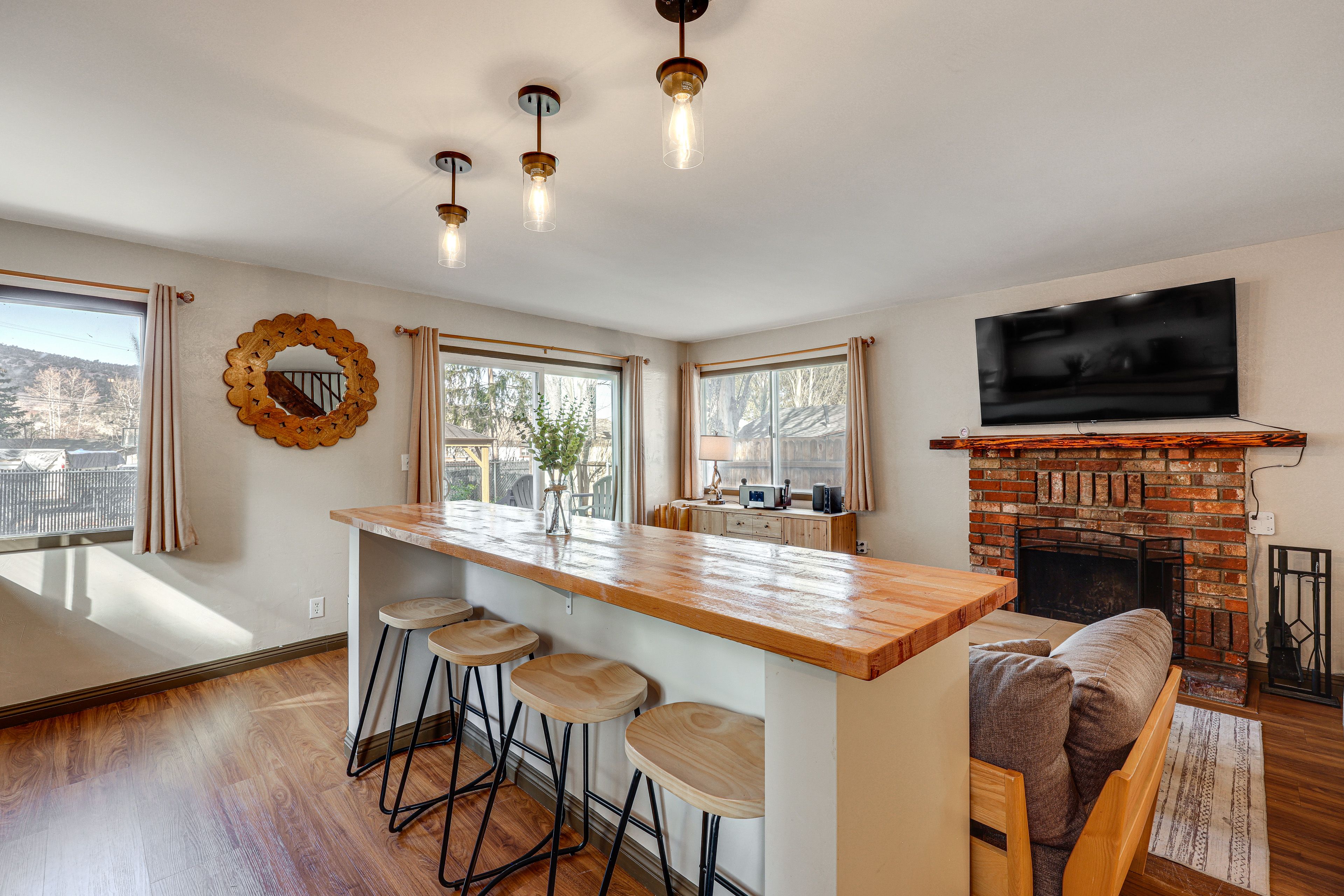 Breakfast Bar | 1st Floor