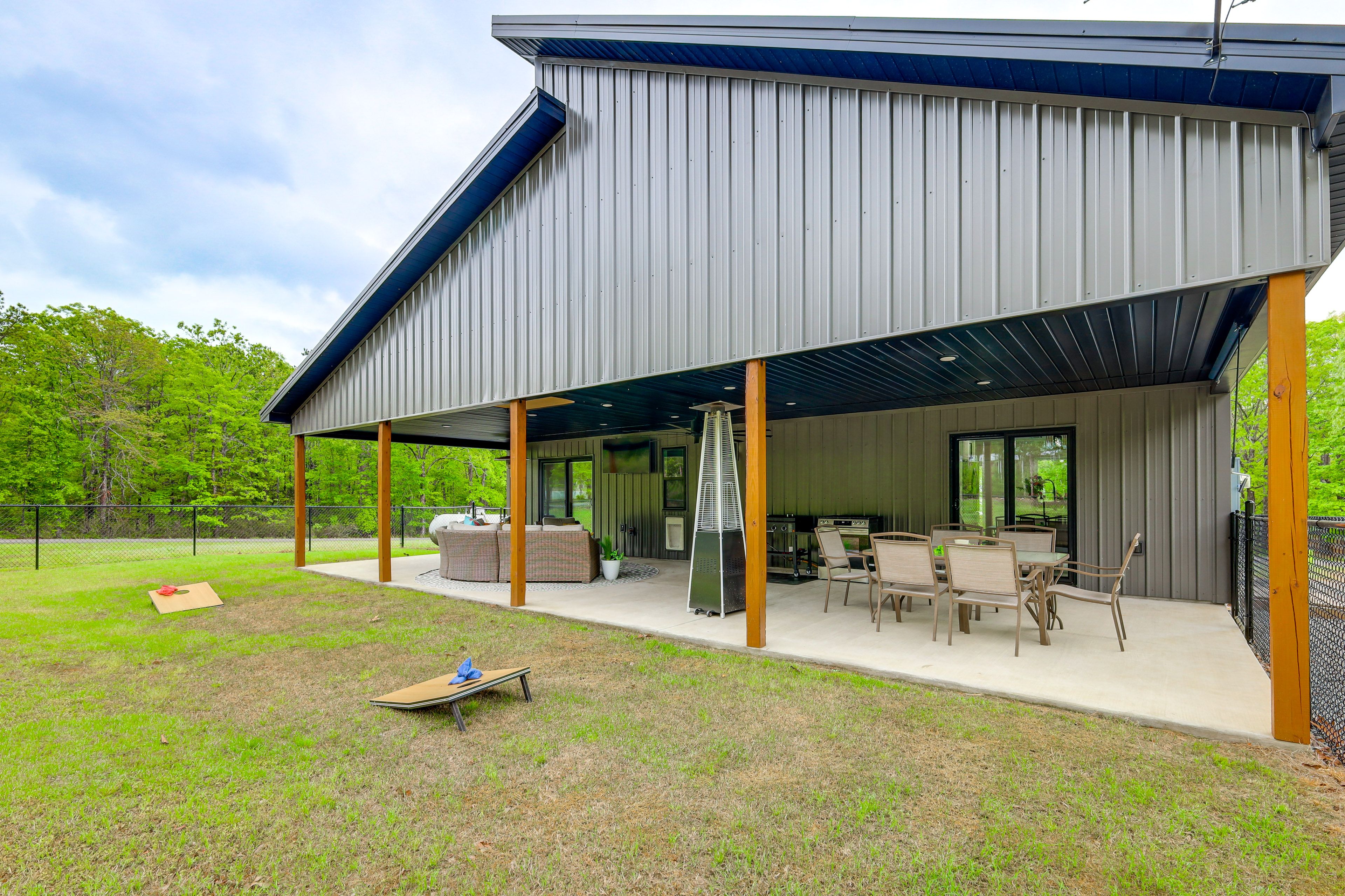 Heber Springs Vacation Rental | 2BR | 2BA | 1,200 Sq Ft