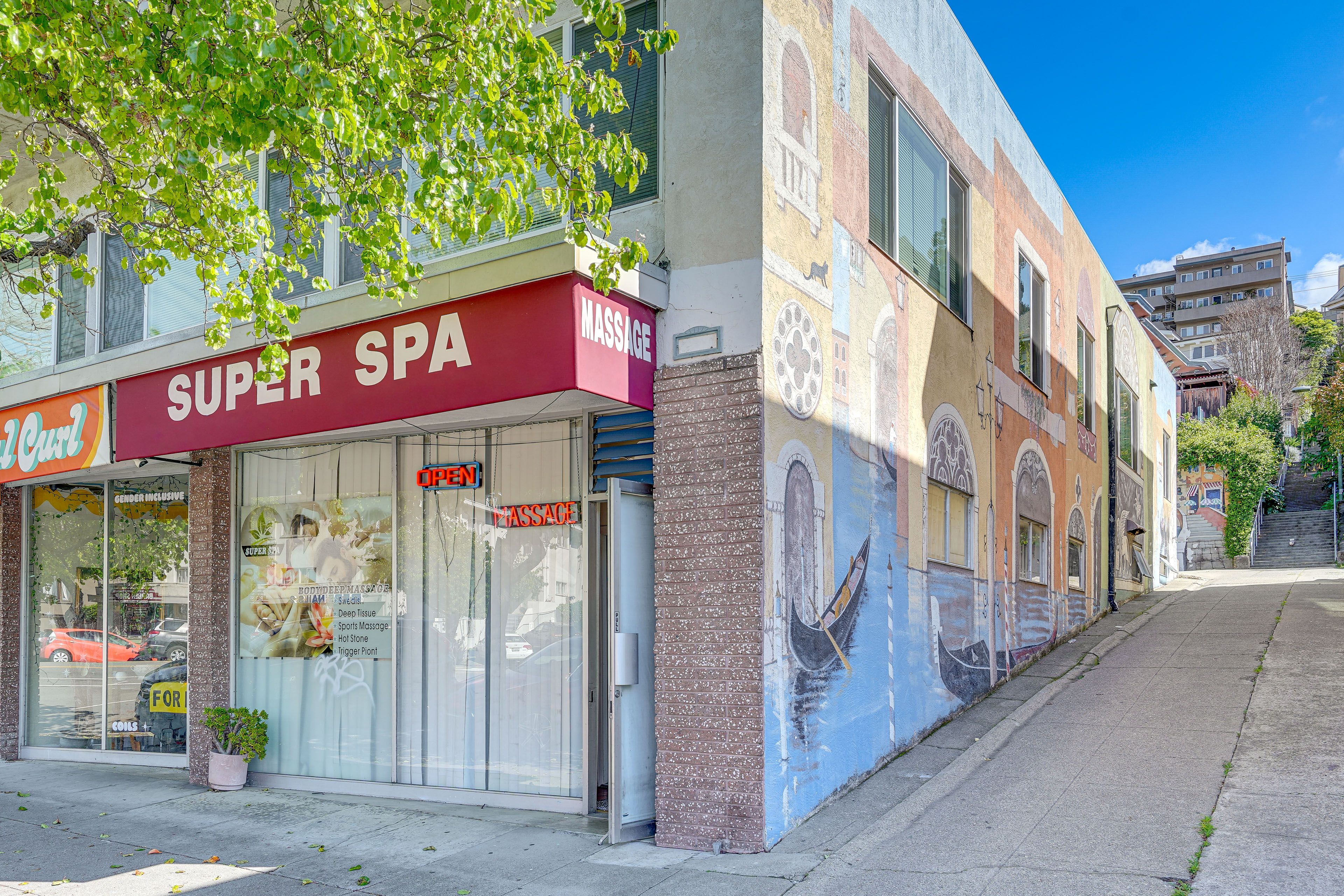 Building Exterior | Downtown Location