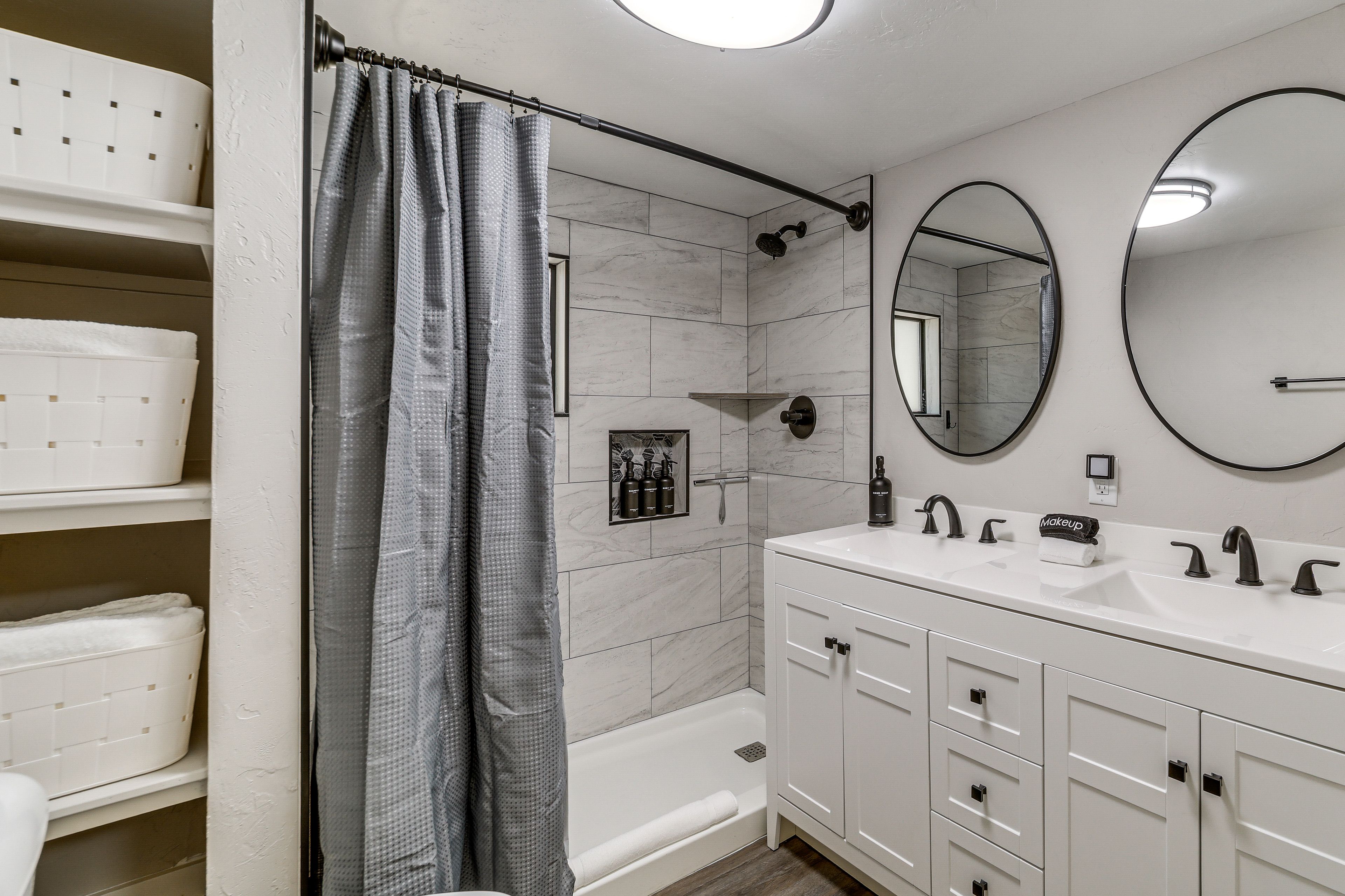 En-Suite Bathroom