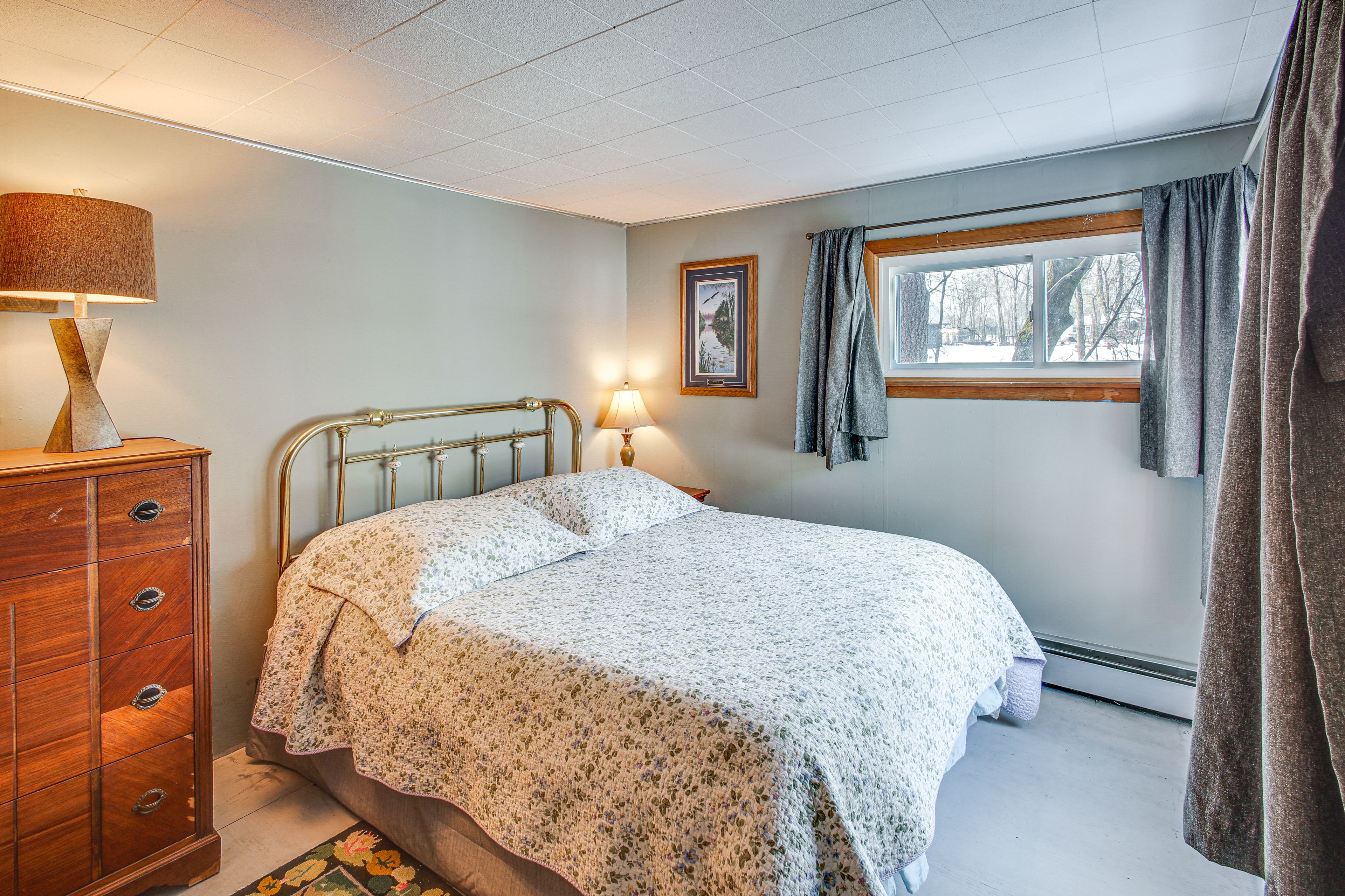 Bedroom 3 | Lower Level | Queen Bed