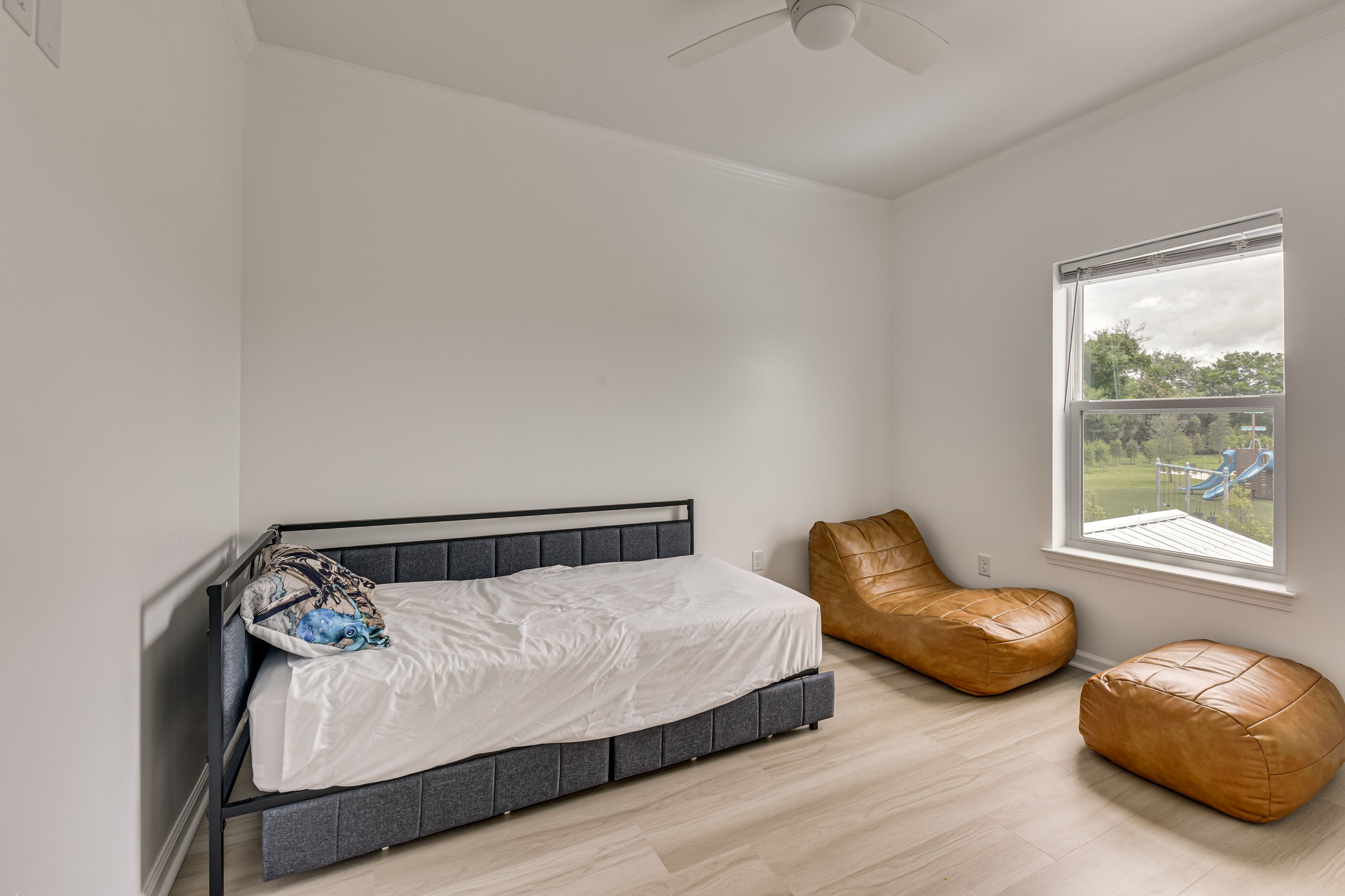 Bedroom 3 | 2nd Level | Twin Bed