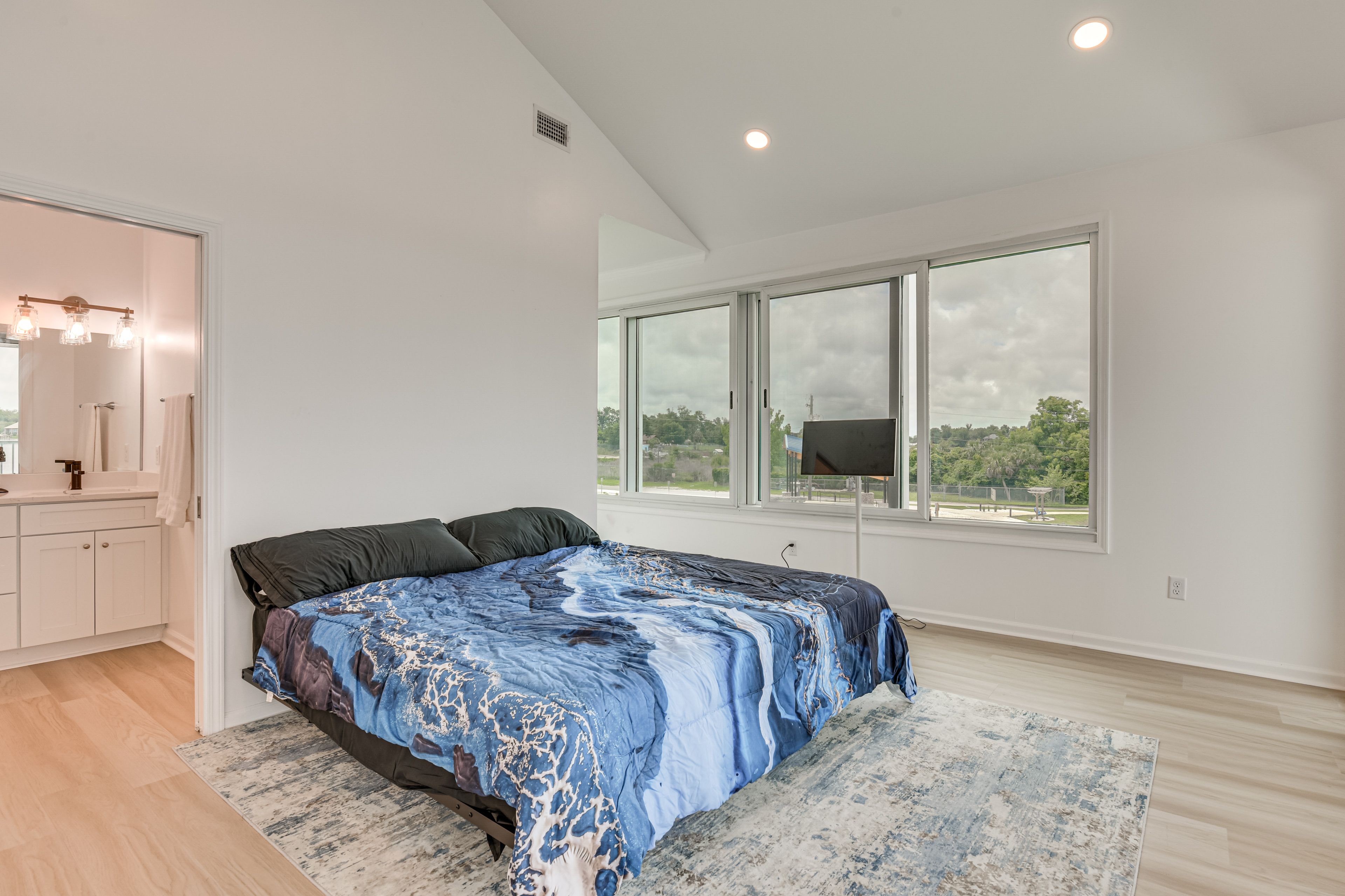 Bedroom 4 | 3rd Level | King Bed | Balcony Access