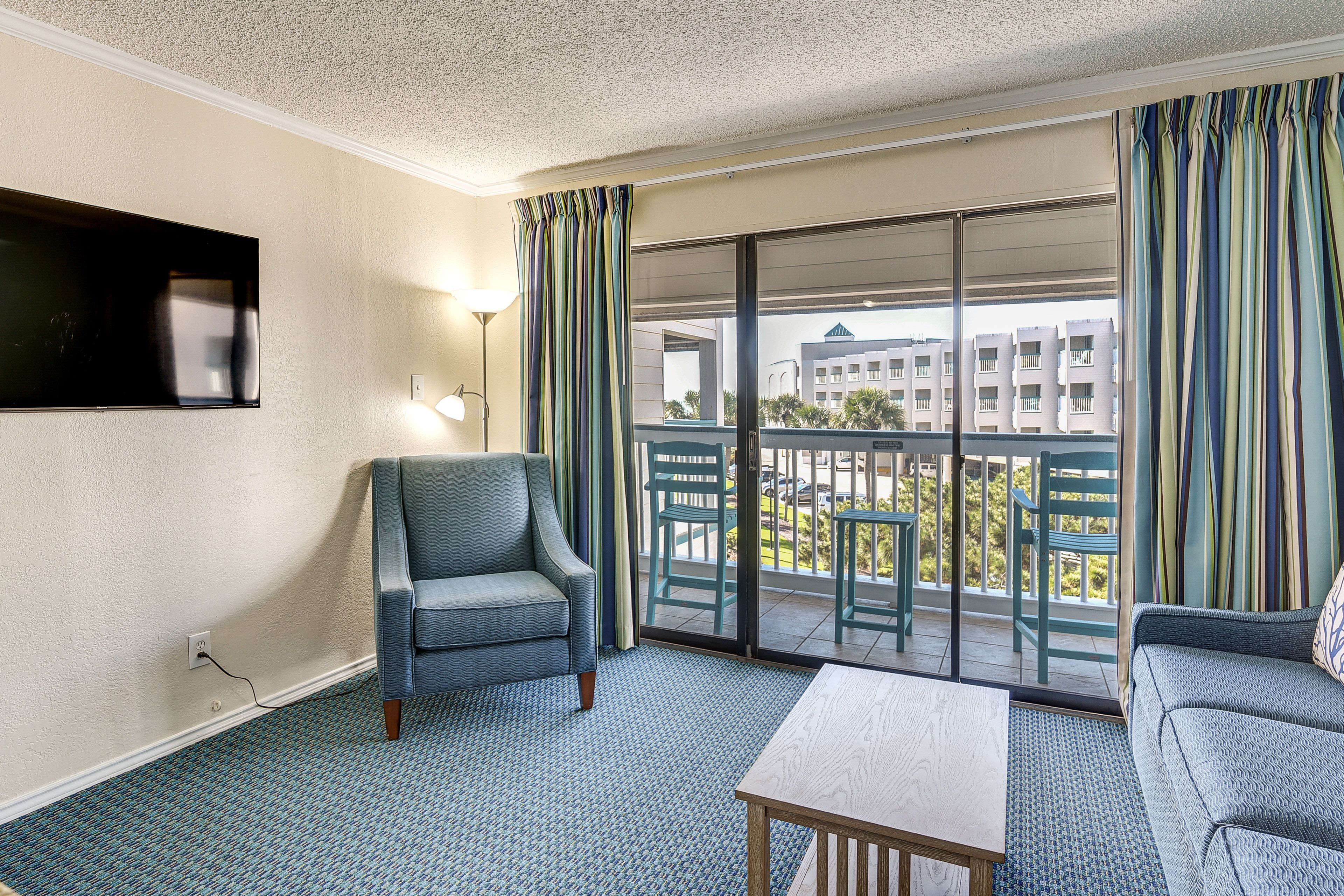 Living Room | Queen Sleeper Sofa