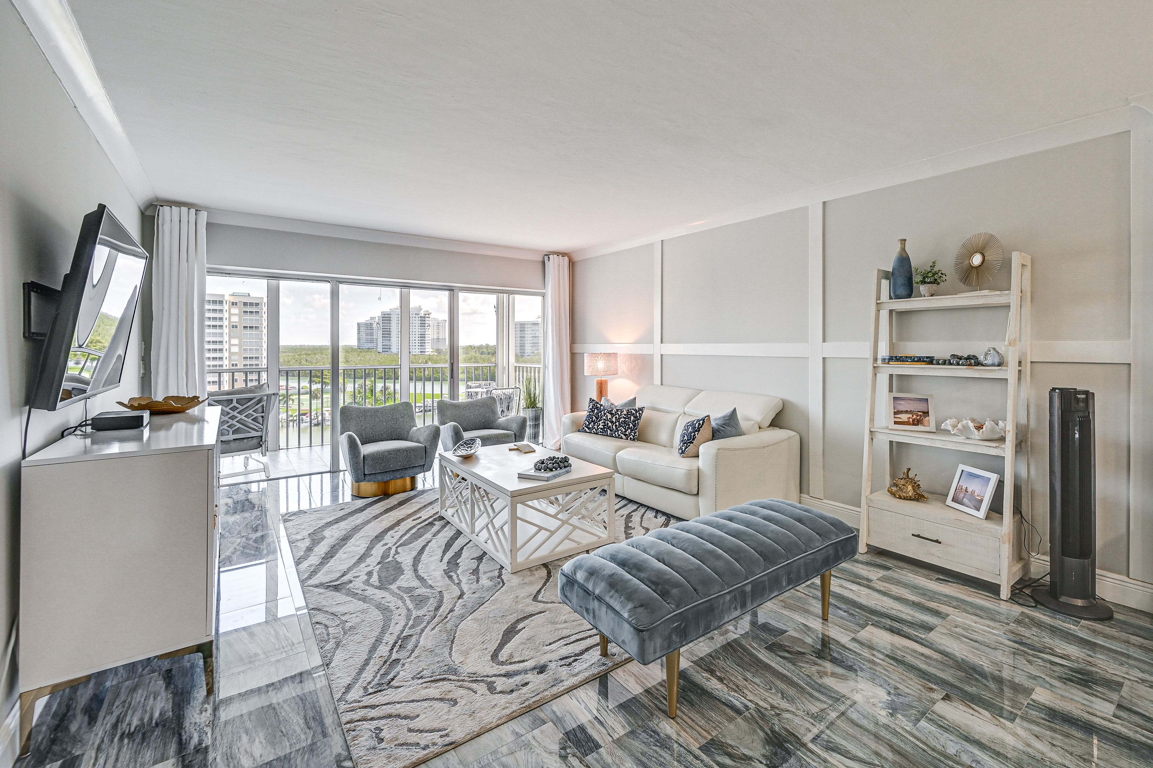 Living Room | Full Sleeper Sofa