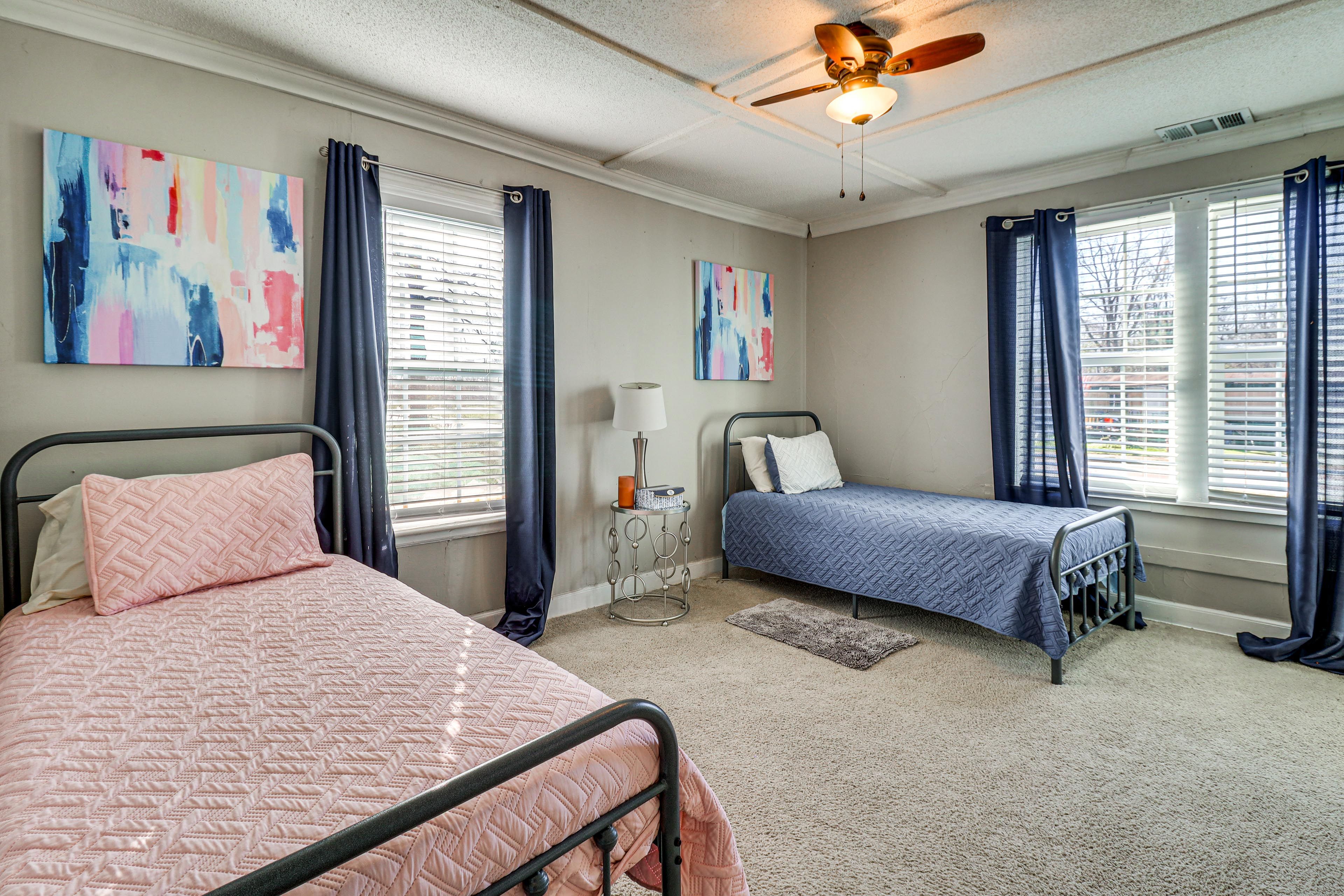 Bedroom 2 | 2 Twin Beds
