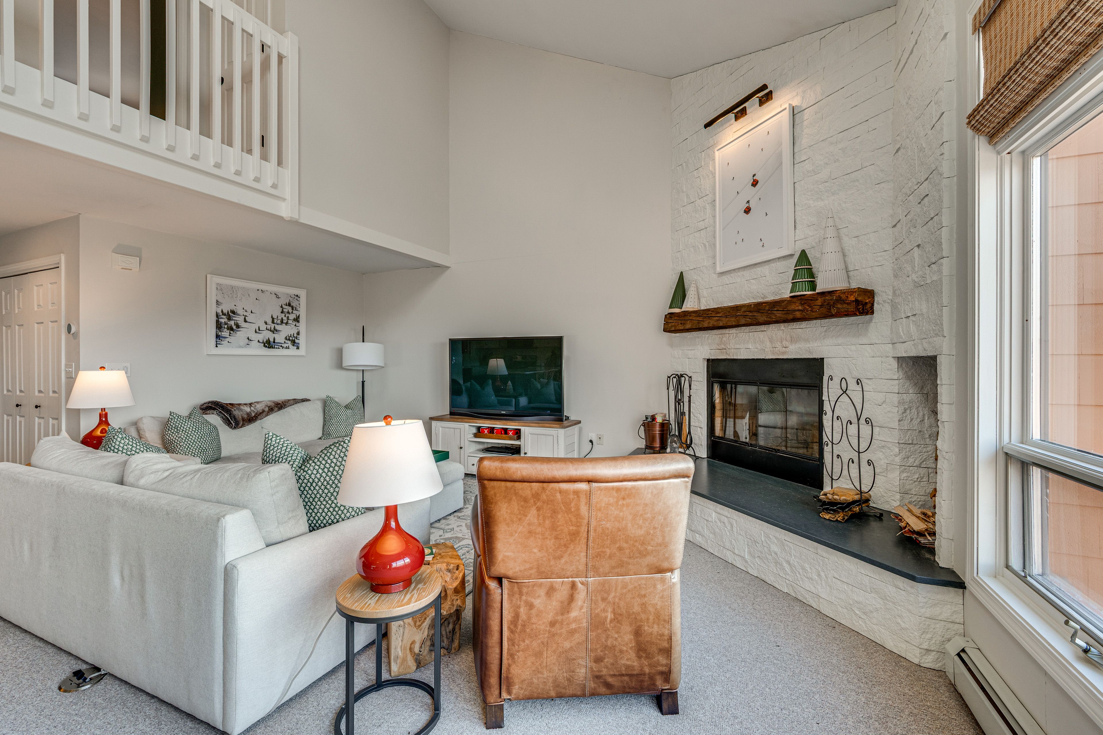 Living Room | Main Level
