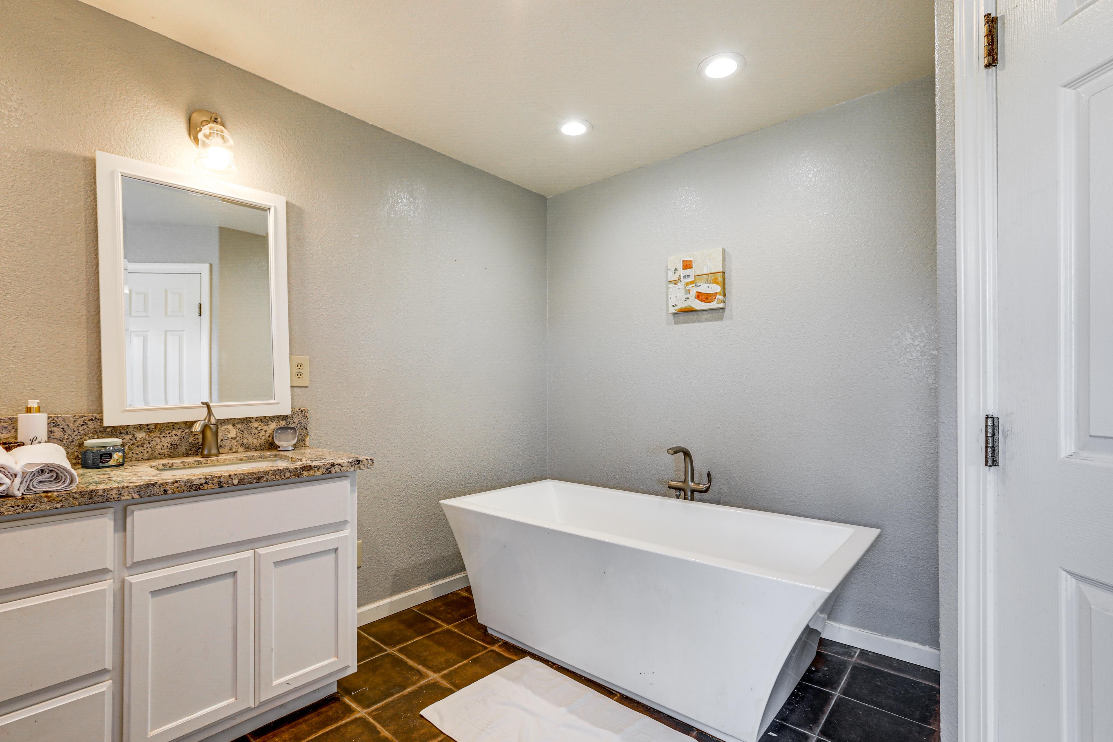 En-Suite Bathroom